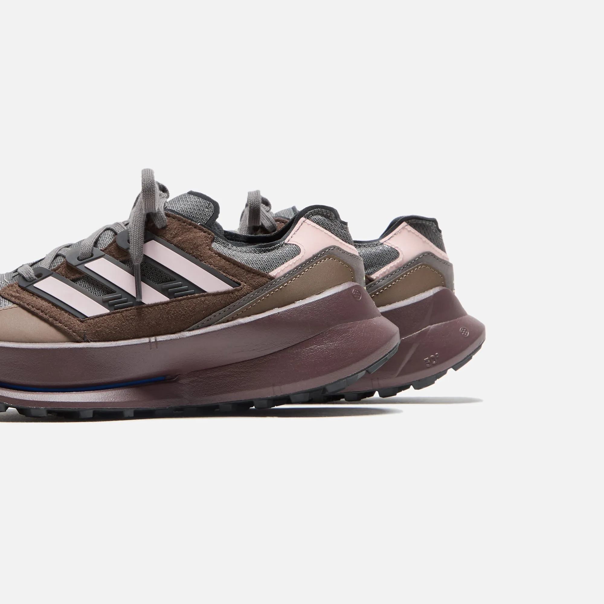 adidas Equipment Agravic - Charcoal / Sandy Pink / Brown Soft Insole