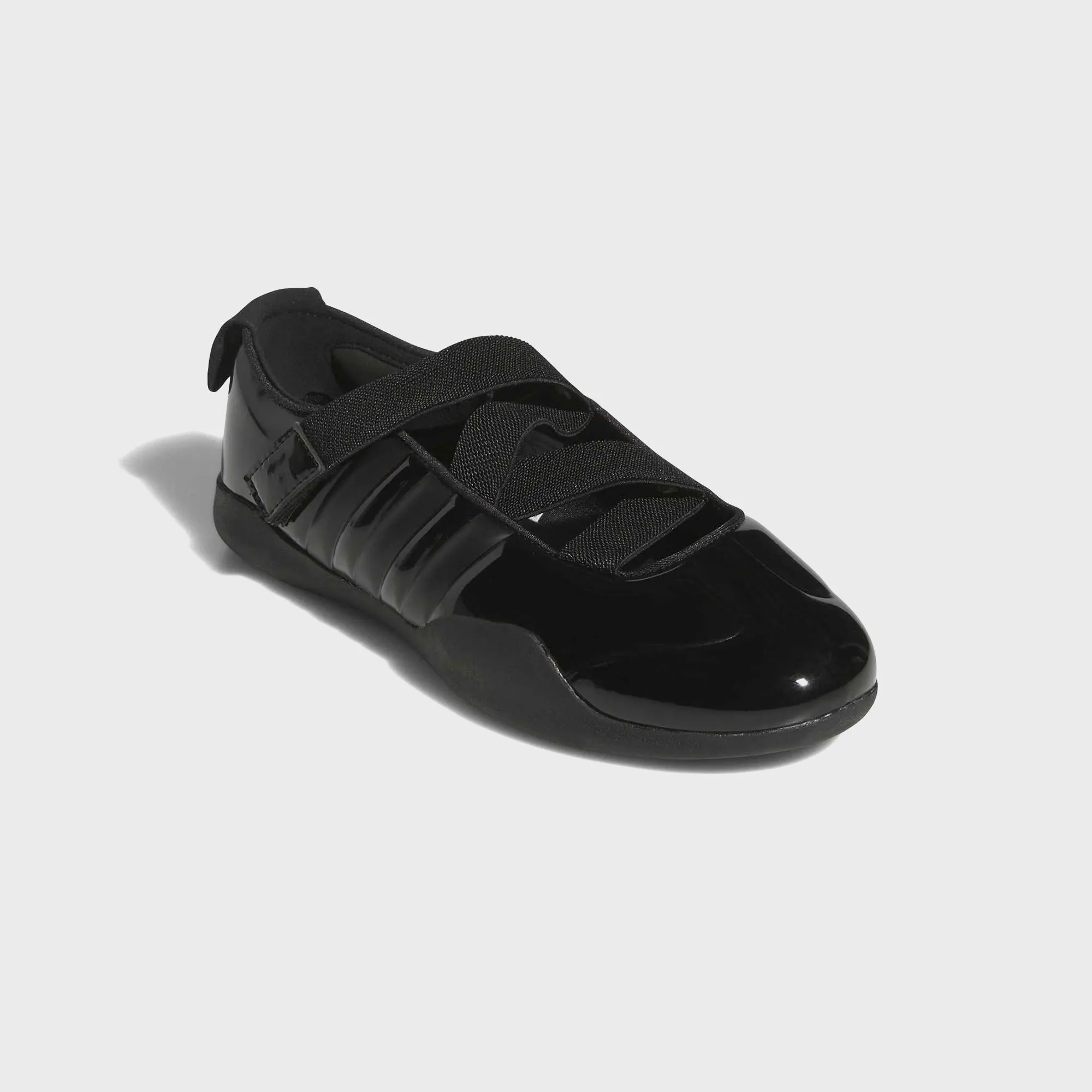 Timeless traction Full Grip adidas x Caroline Hu x CLOT WMNS Taekwondo - Core Black / Carbon / Carbon Metallic