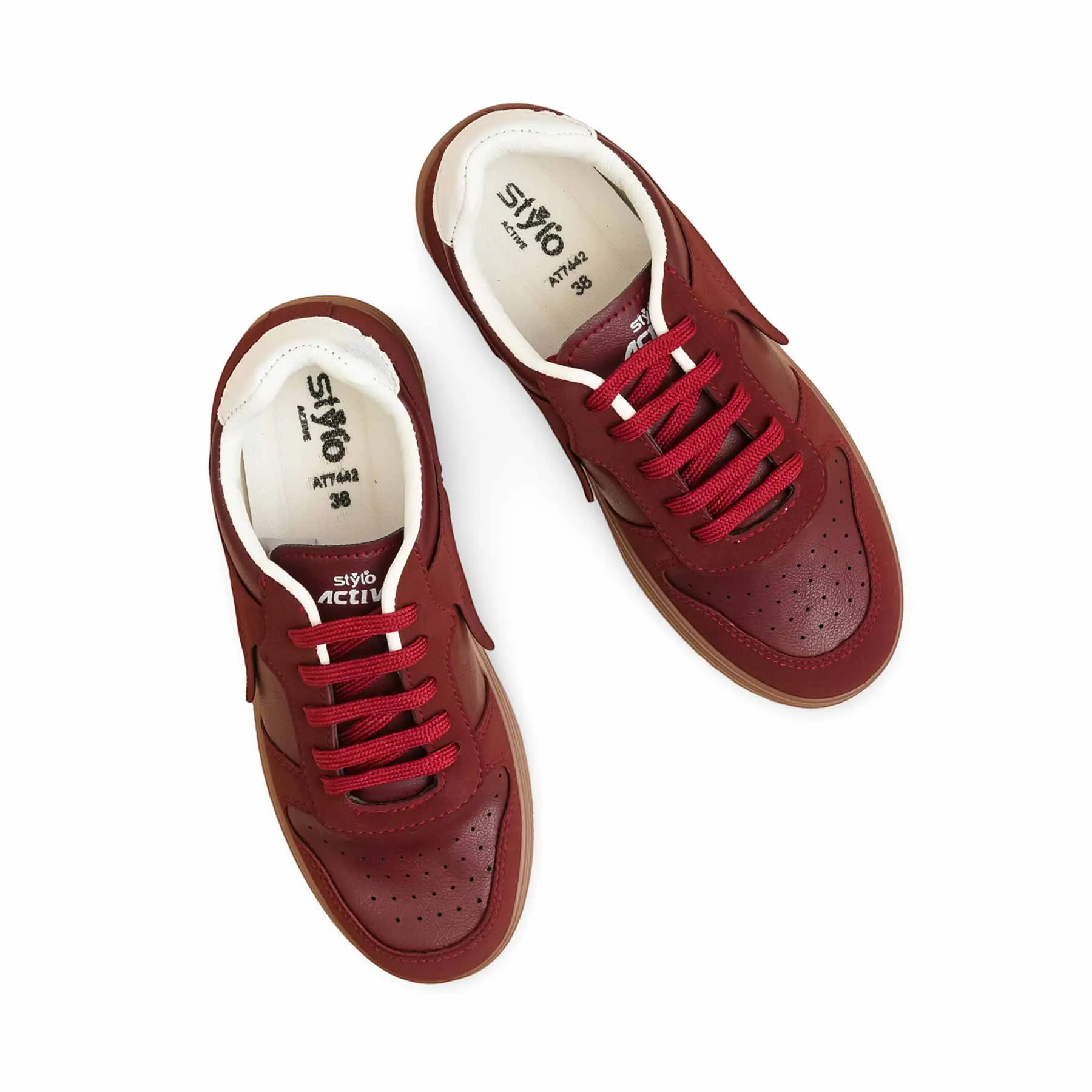 Burgundy Casual Sneaker AT7442 Quick Lace Toggle Lightweight Cushioned Sole