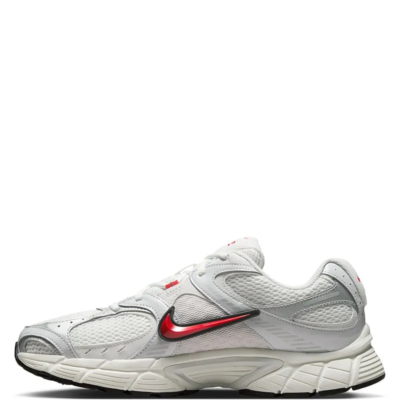 Nike Men's V5 RNR Cruise Wear Ventilated Design