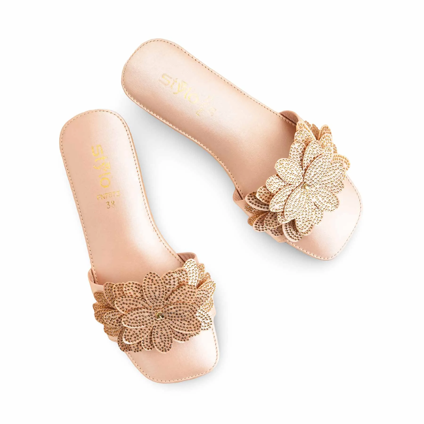 Effortless Style Golden Fancy Slipper FN7873