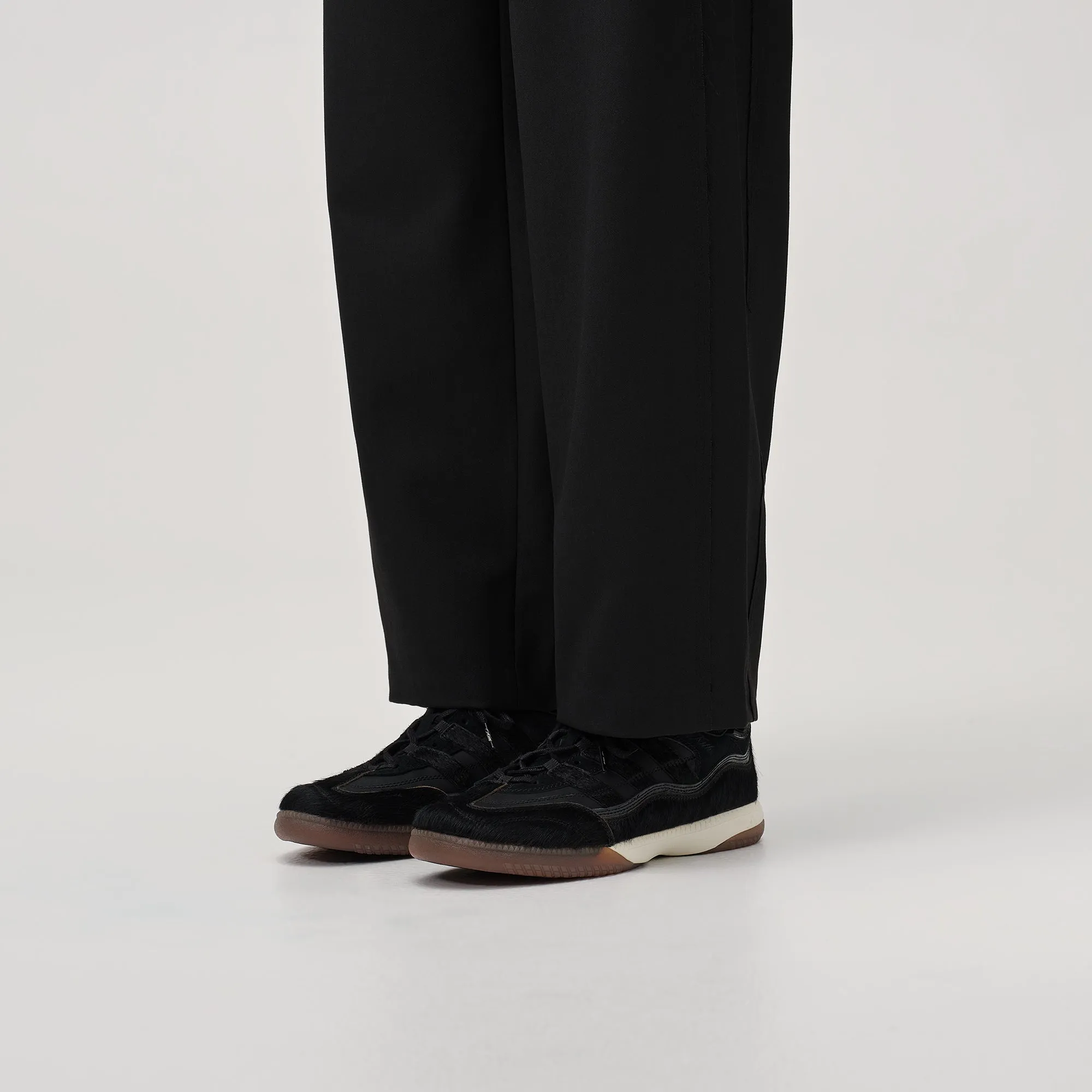 Kith for adidas Football Supernova Indoor - Black / Gum Comfortable Upper