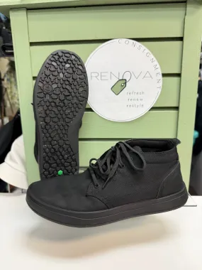 Sneaker Collections neutral support Timberland Short Casual Boot (Mens 9)