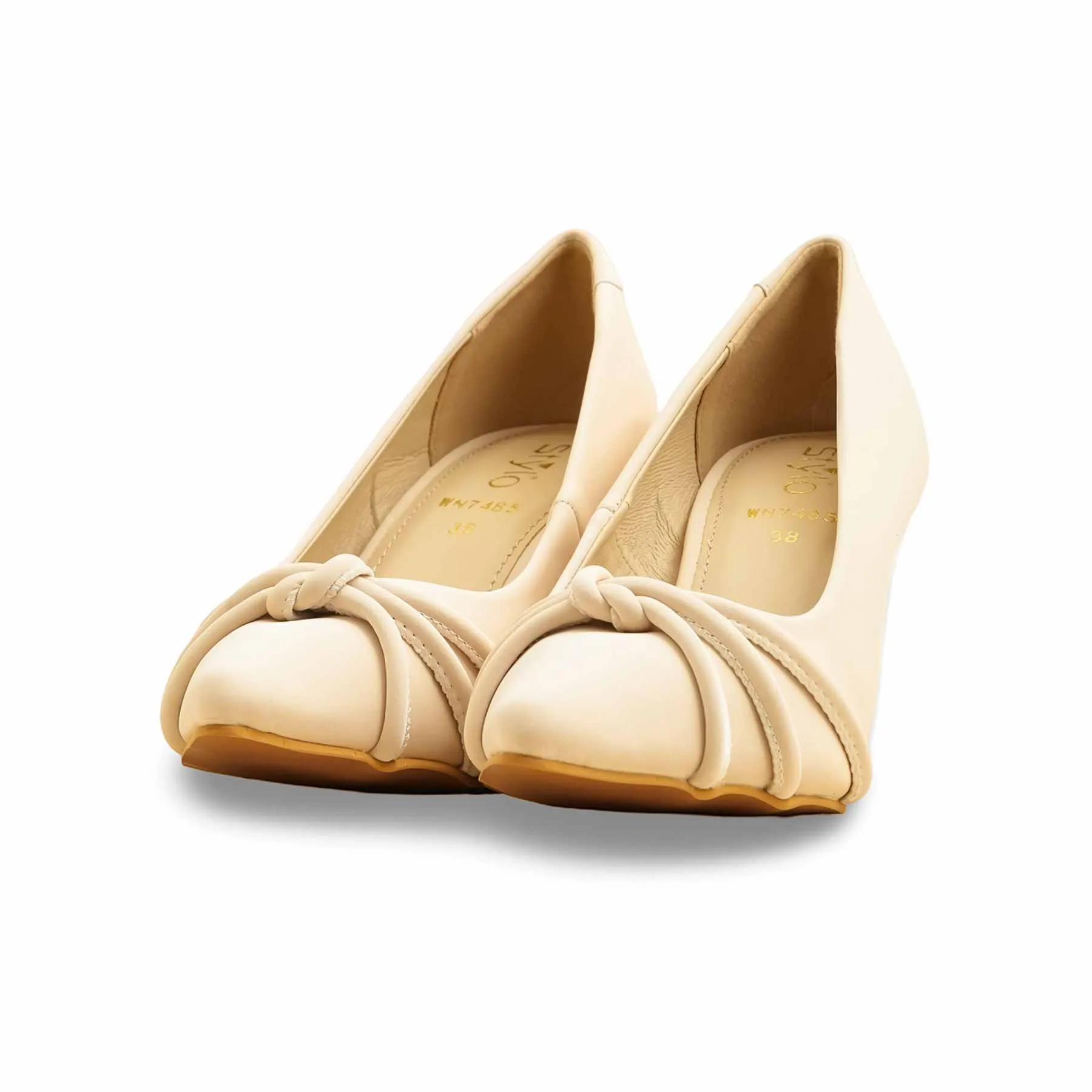 Beige Court Shoes WN7485 Event Proof Art Craft
