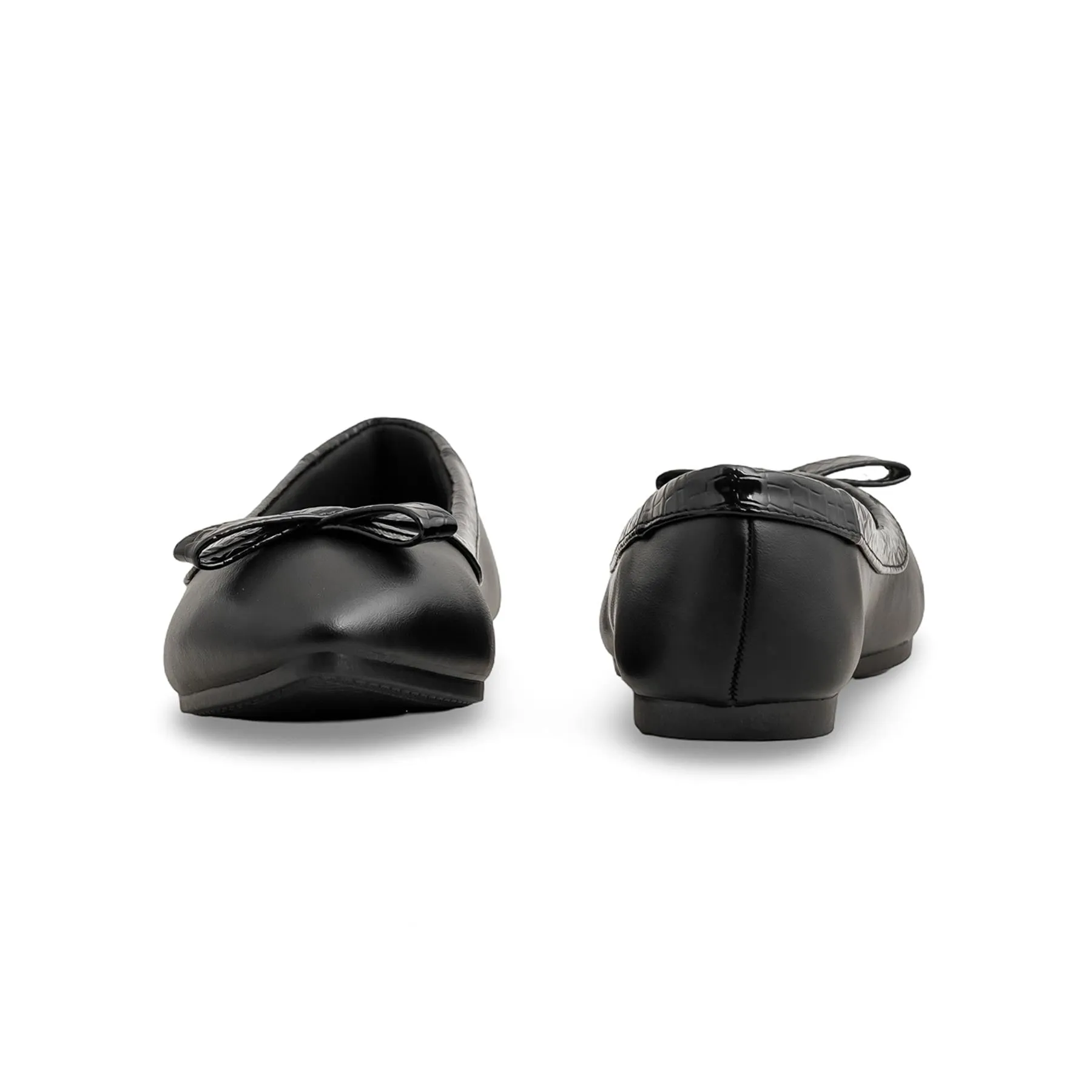 Coast Step Happy Feet Design Black Pumps For Women WN1197