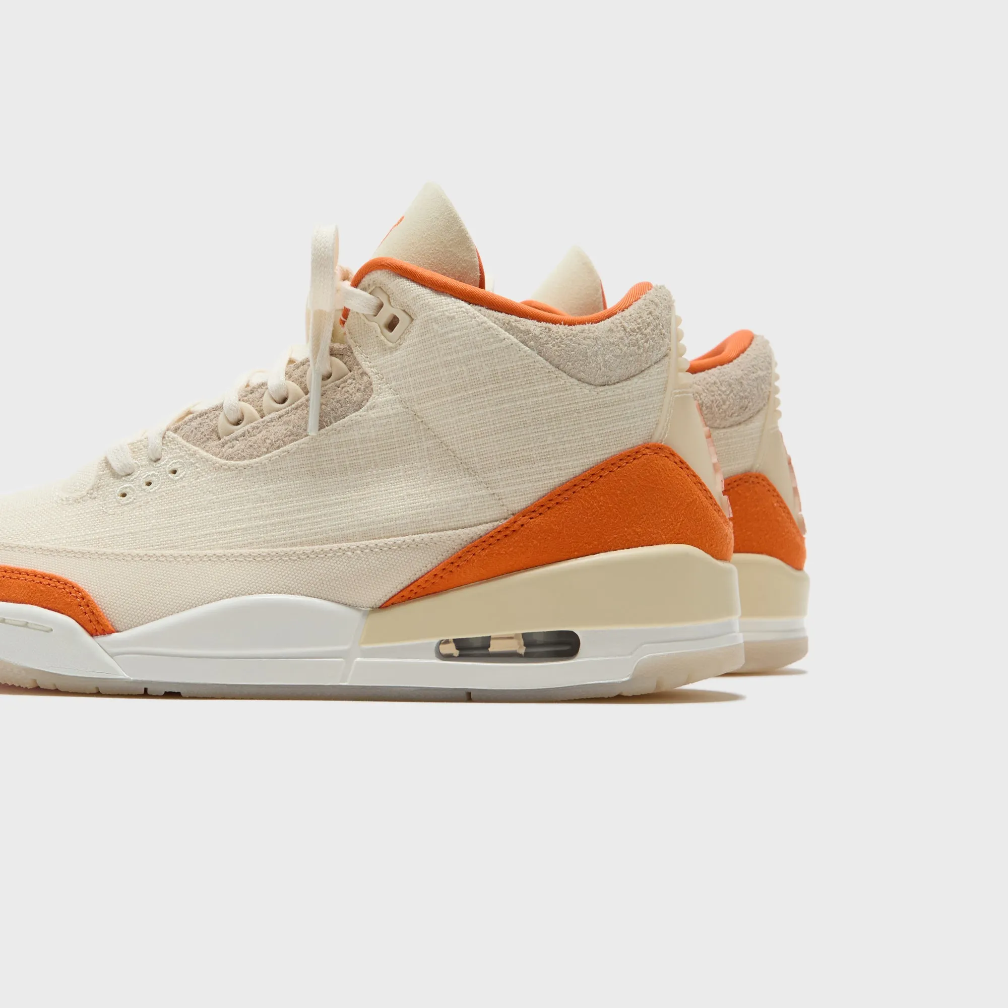 Jordan WMNS Air Jordan 3 - Fossil / Starfish / Sail Thermoregulating Material No Tie