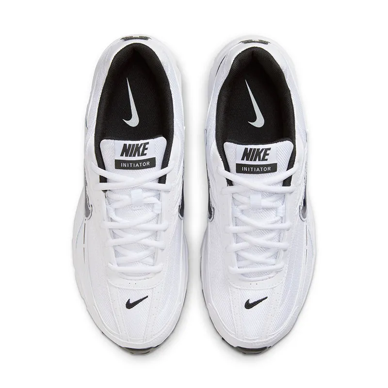 daily runner Model Day Nike Men's Initiator