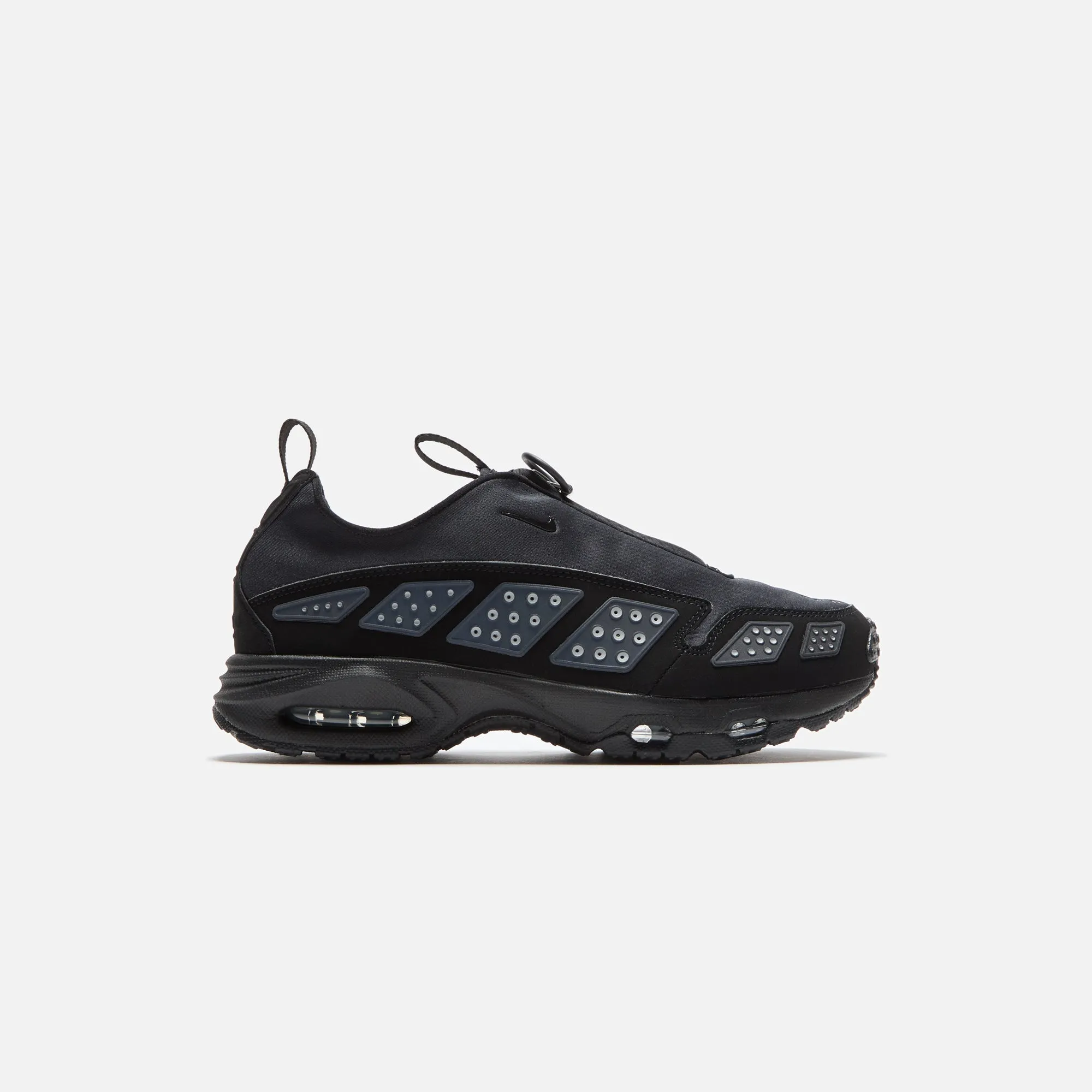 Ventilated Footbed Nike WMNS Air Max SNDR - Black / Metallic Silver