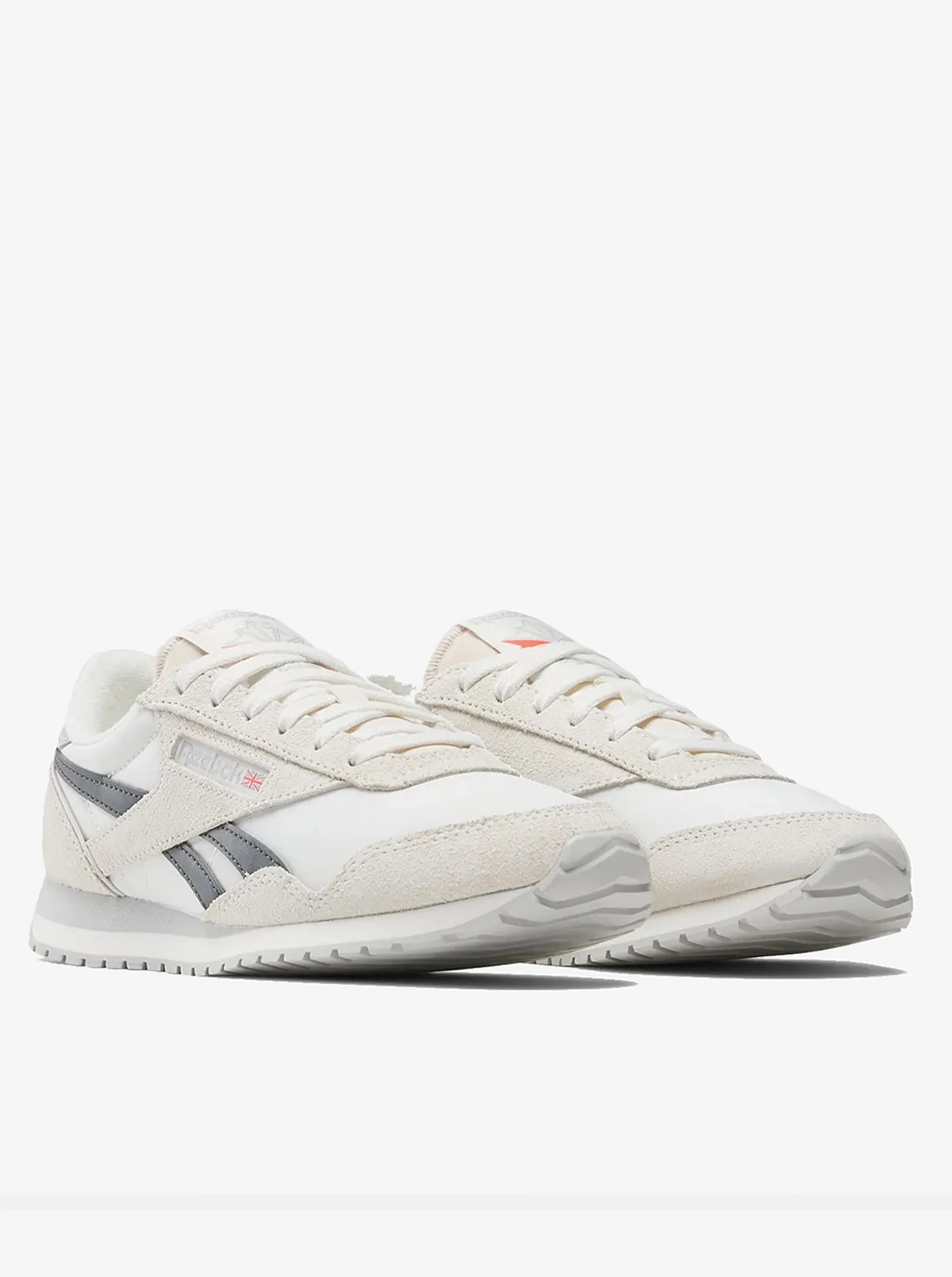 Gym Shoes Classic AZ Womens