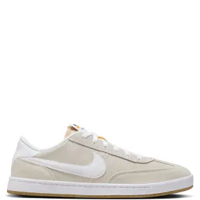 Ease Wear Comfortable Padding Nike Men's SB FC Classic Skate Shoes