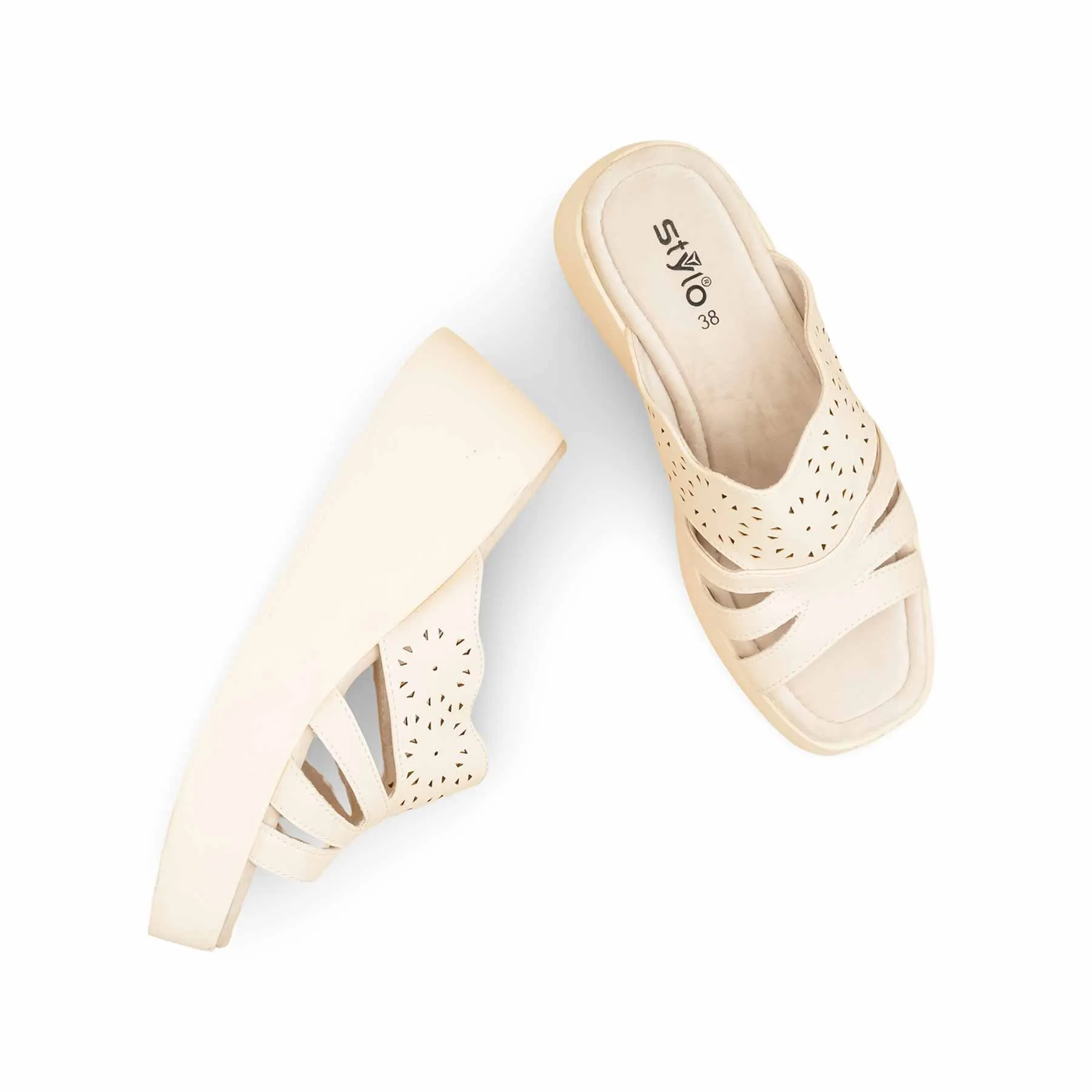 Slip Resistant Design White Formal Slipper For Women PU0606