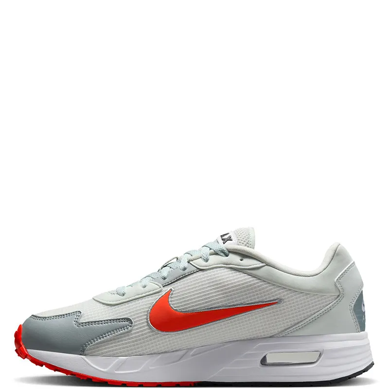 Basic Style Nike Men's Air Max Solo