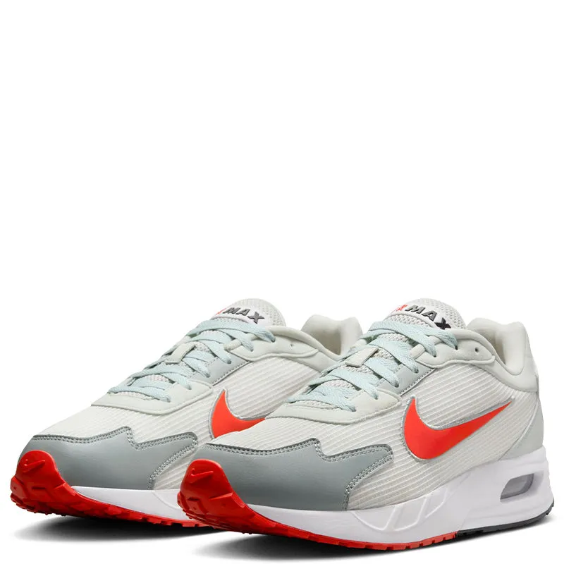 Nike Men's Air Max Solo Bus Hop