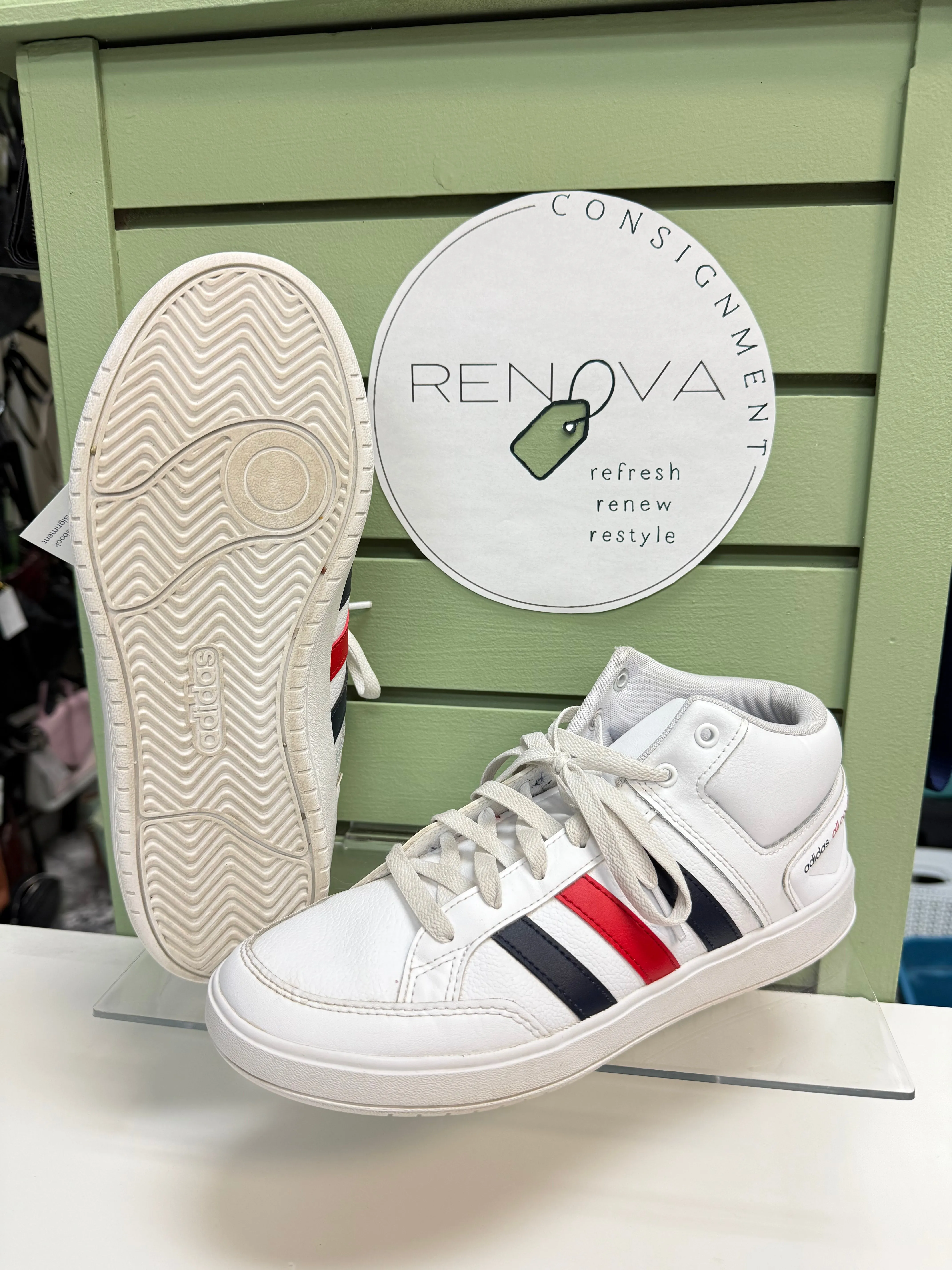 Multi Directional Flex Grooves High Cushioning Adidas All Court Mid Sneakers (Mens 8/Womens 9)