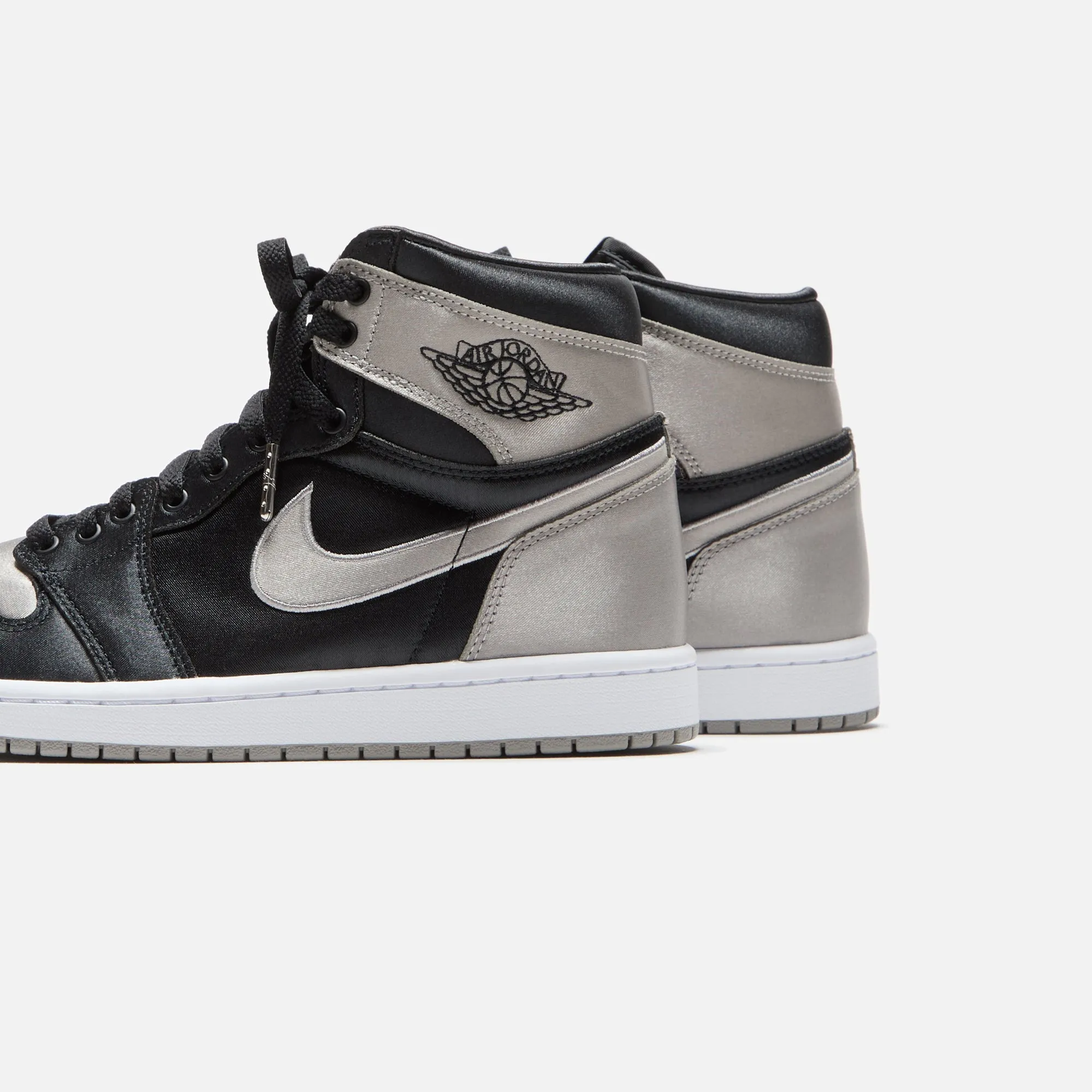 Motion Contour Jordan WMNS Air Jordan 1 Retro High OG - Black / Medium Grey / White