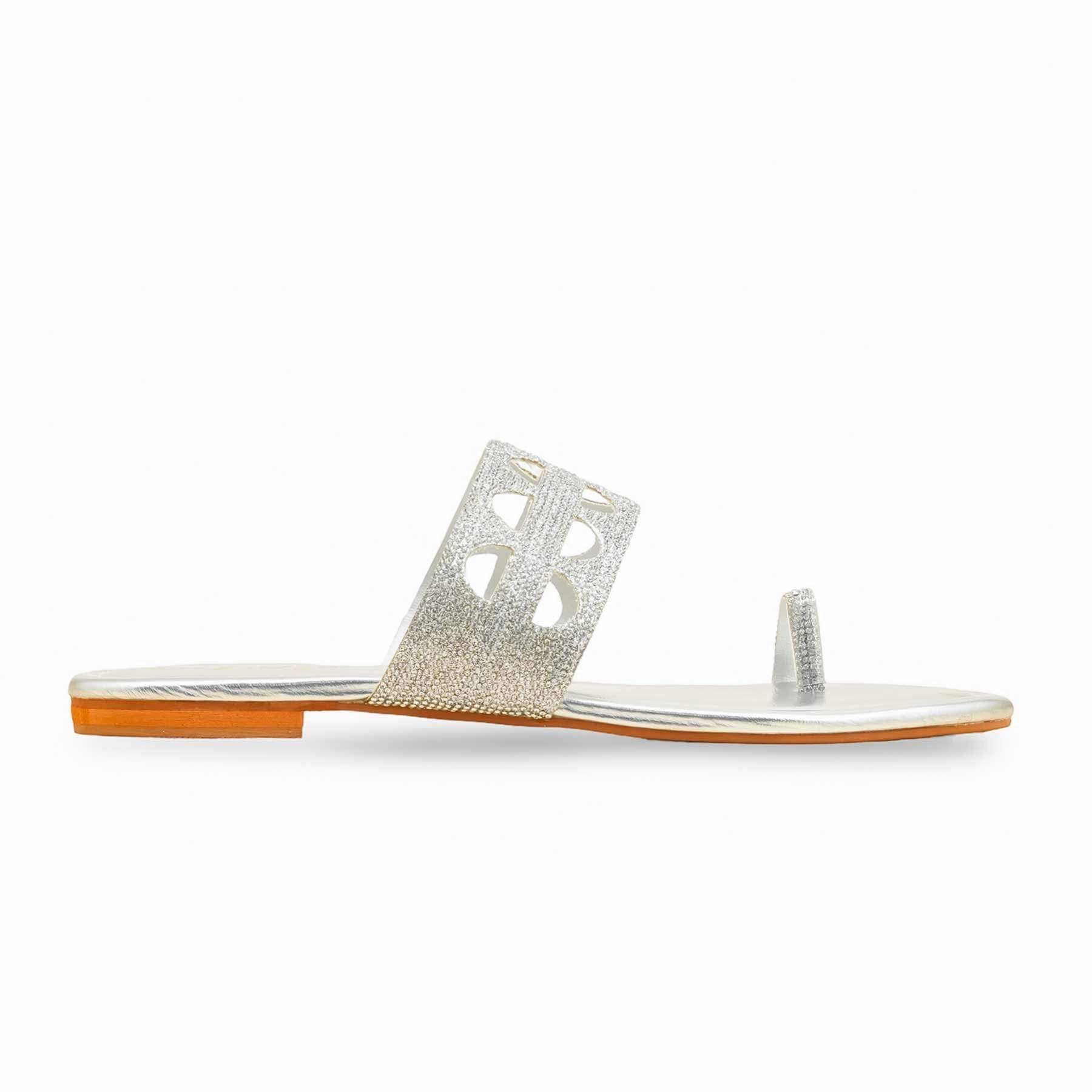 Silver Fancy Chappal For Women FN0816 Hope Glow