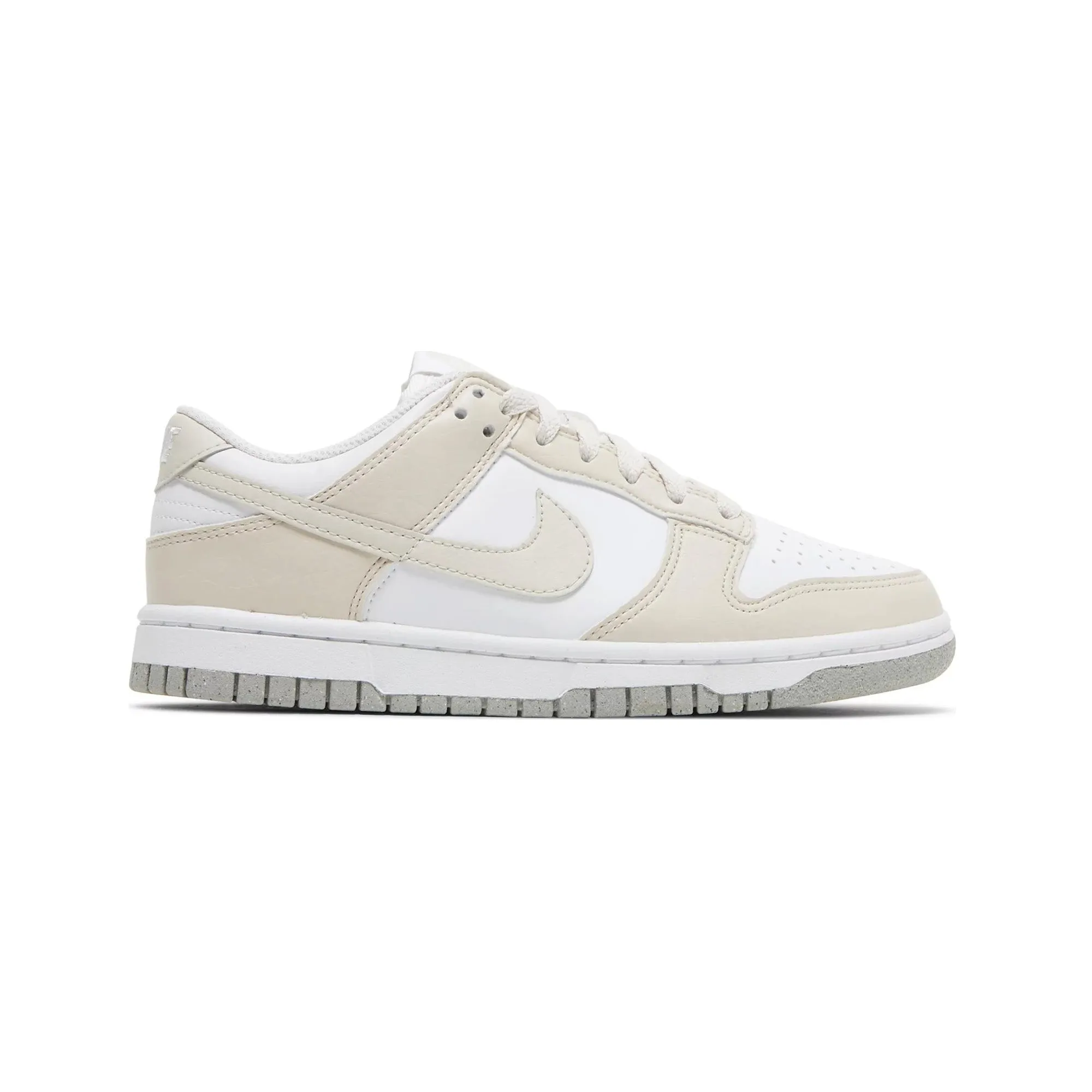 Nike Dunk Low Next Nature 'Light Orewood Brown' Woman's (2022) Timeless lining