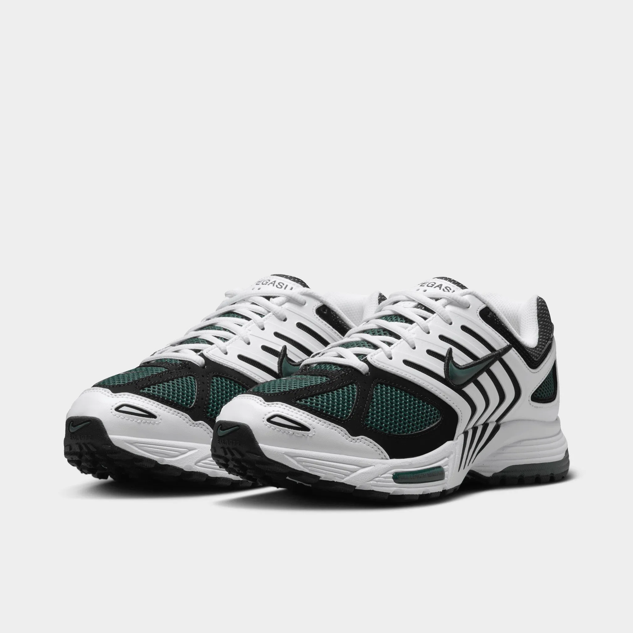 Lean Fit Nike Women's Air Pegasus 2005 White / Vintage Green - Black