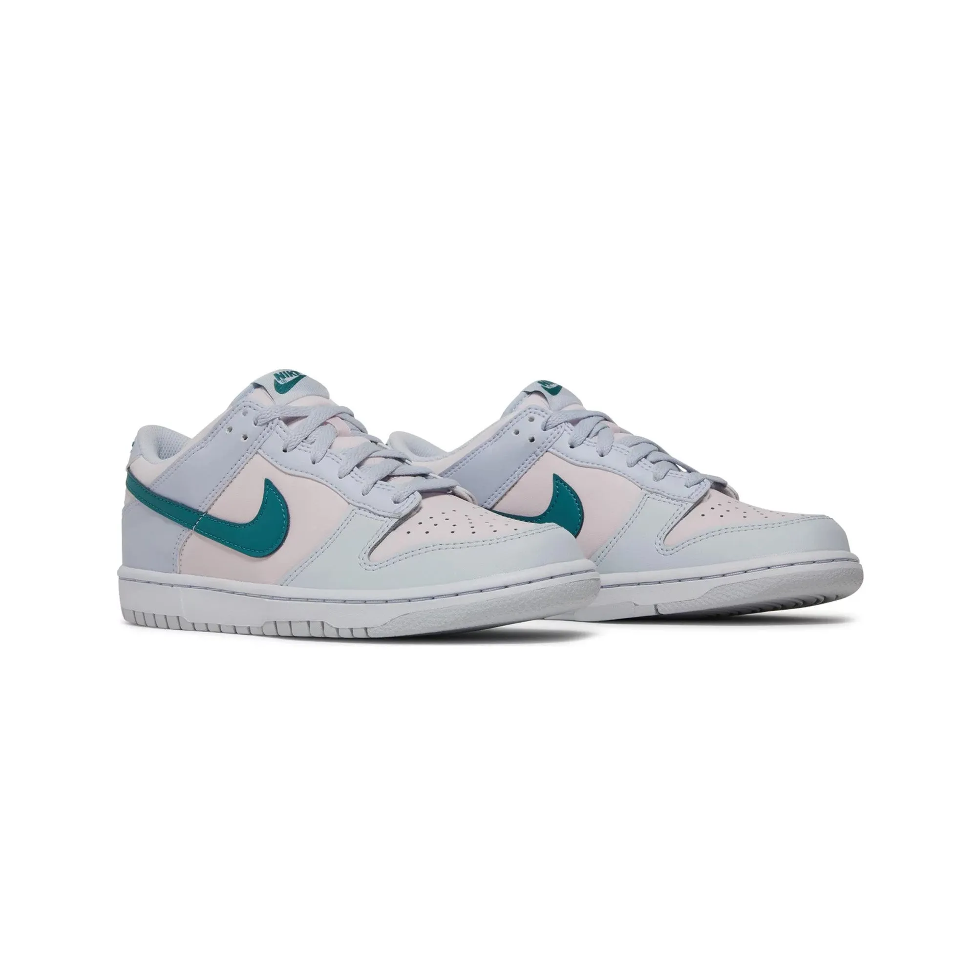 Nike Dunk Low 'Mineral Teal' GS (2022) Bouncy Ride Feel Ventilation Perforation Systems