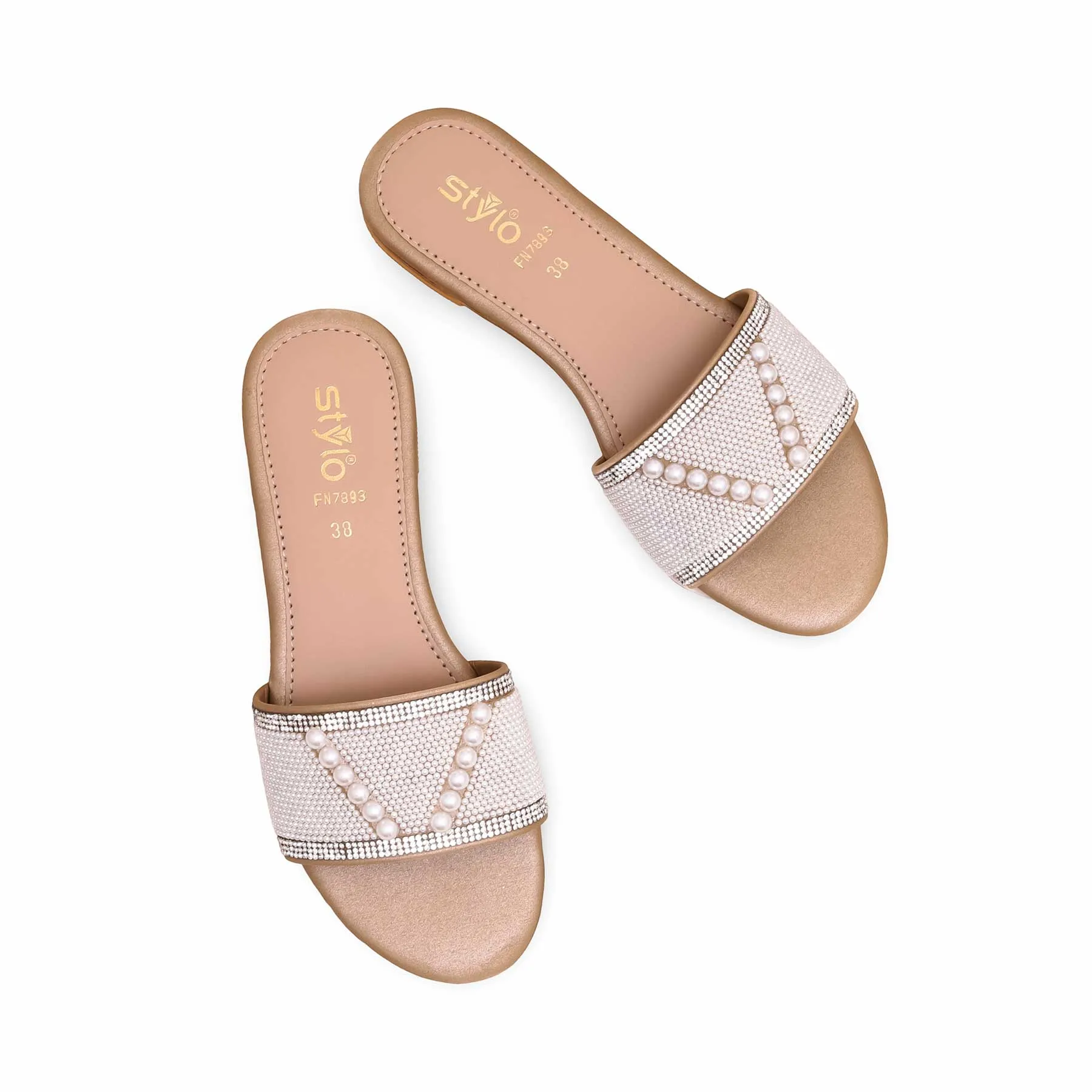 Golden Fancy Slipper FN7893 Supportive Style