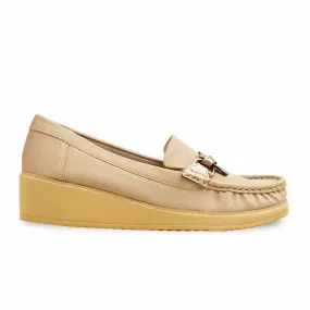 Pose Shot Practical Cushioning Golden Moccasin WN4476