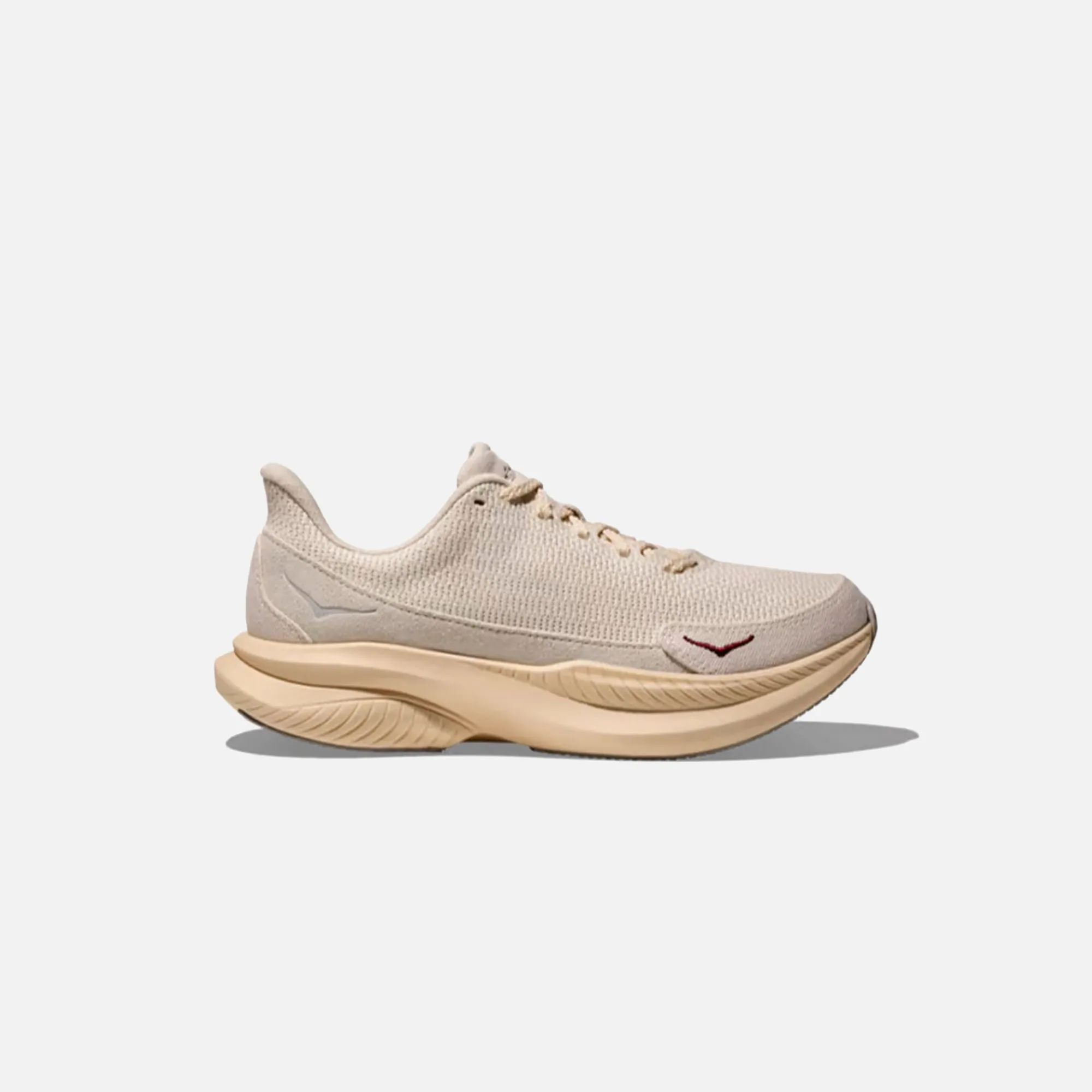 HOKA WMNS Mach 6 LS Reformation Crochet - Eggnog / Shortbread Bold materials Comfort Lining