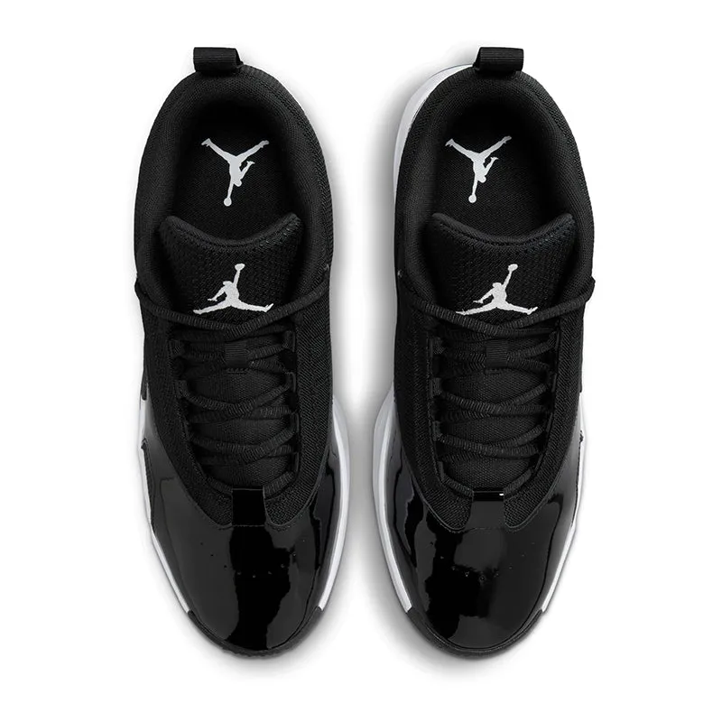 Slow Walks Jordan Men's Max Aura 6