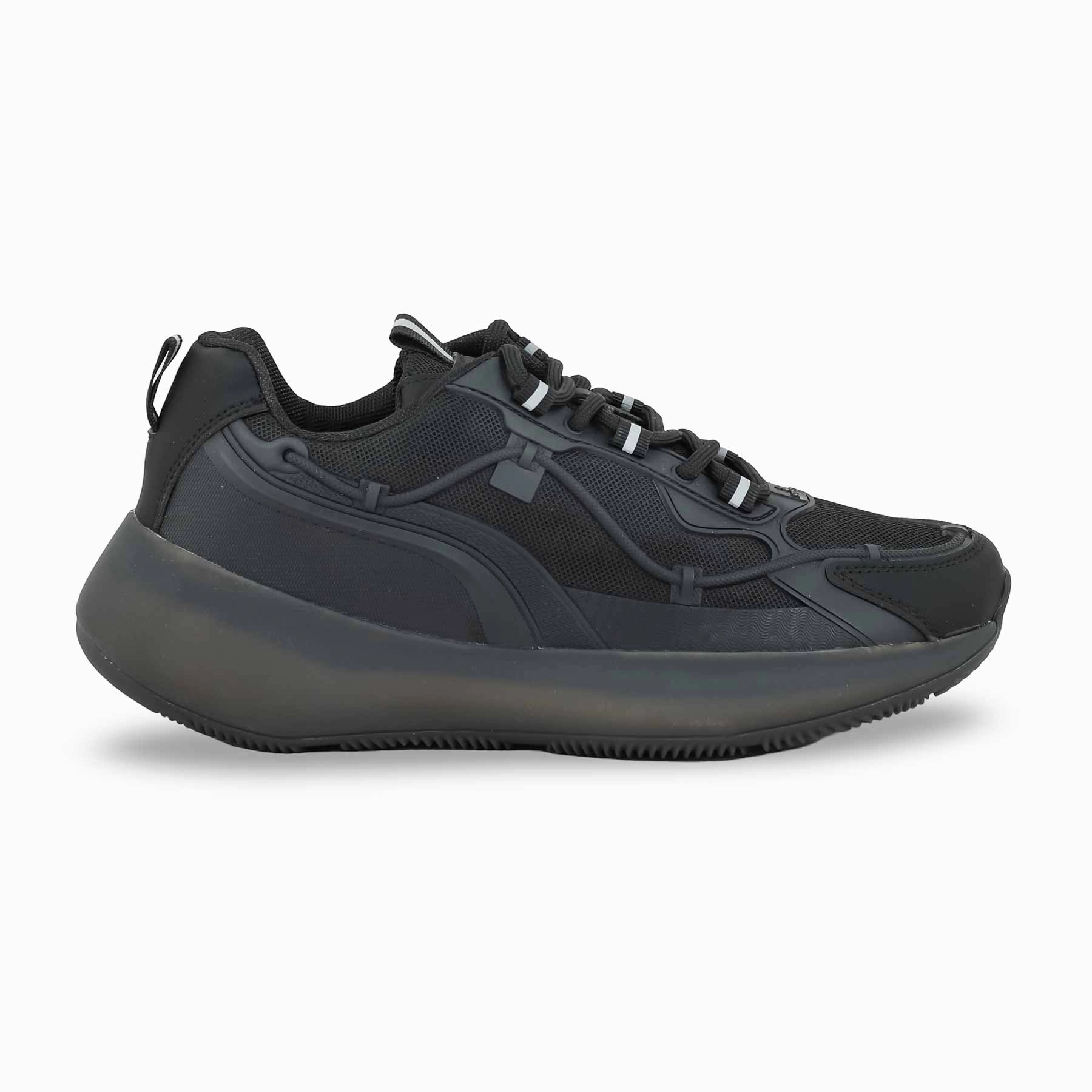 Black Casual Sneaker For Ladies AT7350 Hydration Wicking Ultra Cushion