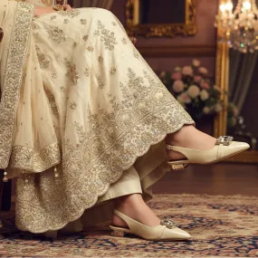 Everyday Chic Beige Fancy Bridal Back Open WN5439