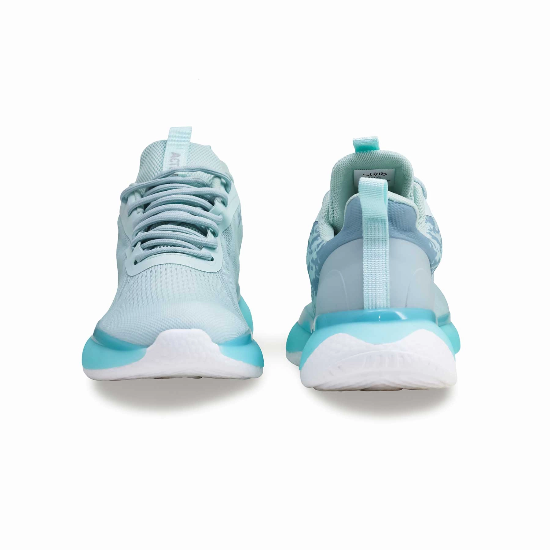 Non Restrictive Upper Green Casual Sneaker AT7345