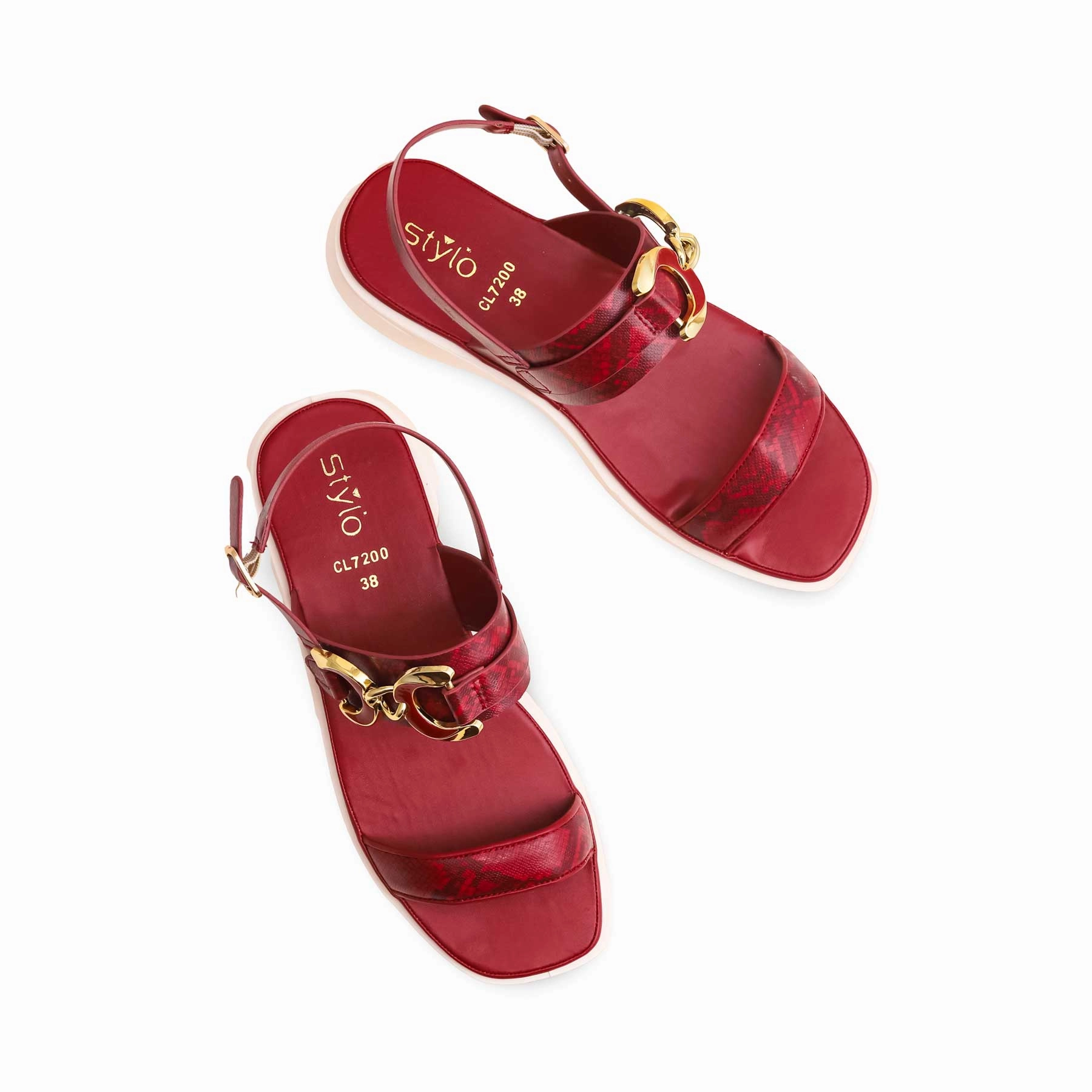 traveler - style Maroon Casual Sandal CL7200