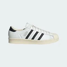 mens adidas superstar vintage (core white/core black) Outfit Friendly Summer Outfit