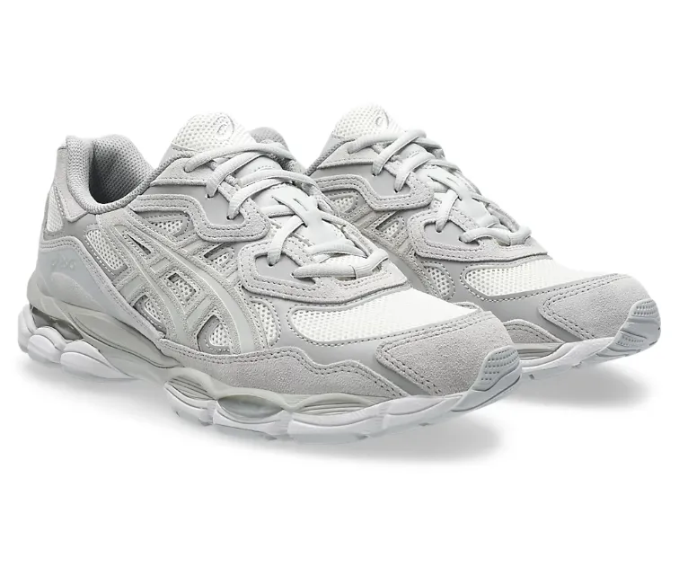 Fitness Friendly Sneaker Design Men's Asics Gel NYC (Cream/Cloud Grey)