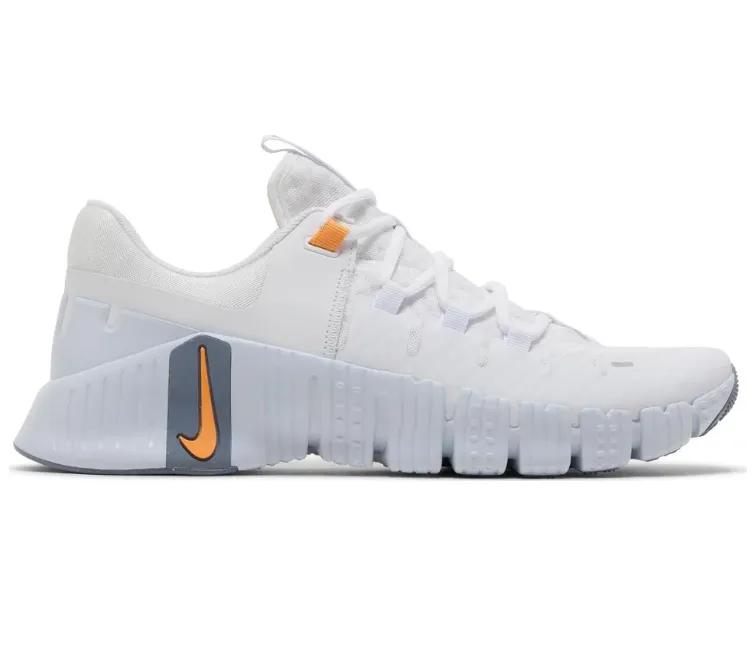 Slim flair Men's Nike Free Metcon 5 (White/Sundial)