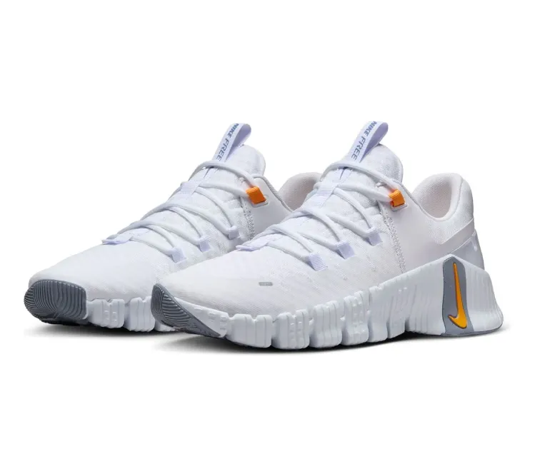 Men's Nike Free Metcon 5 (White/Sundial) All-around silhouette