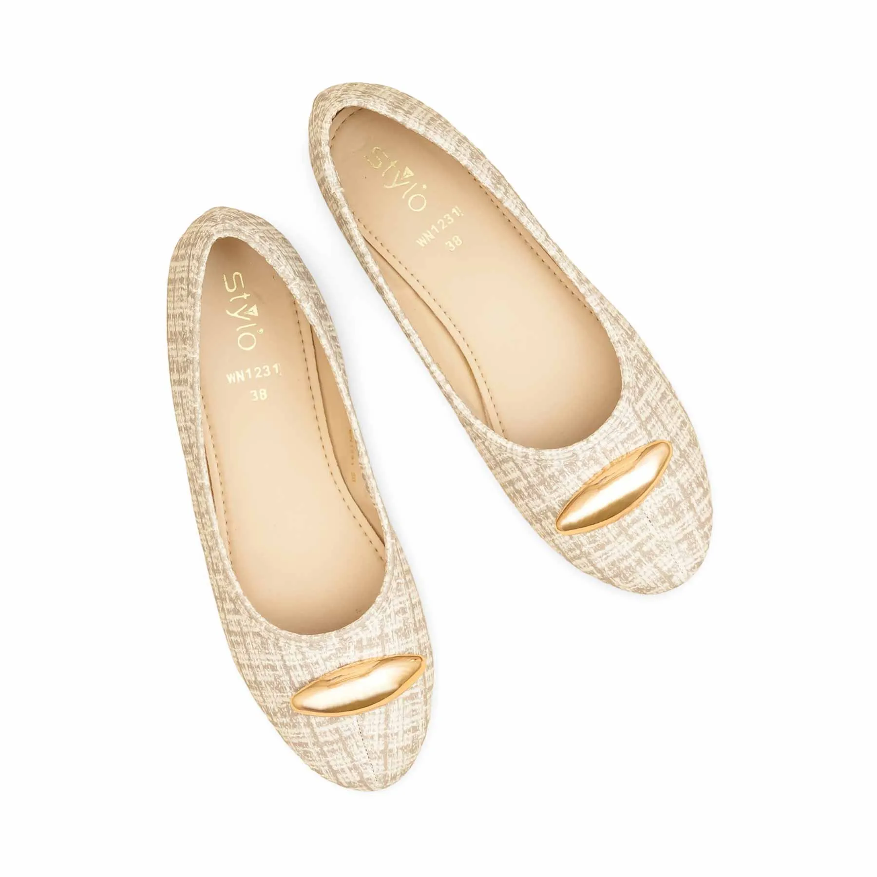 Stylish Padding Beige Pumps For Ladies WN1231