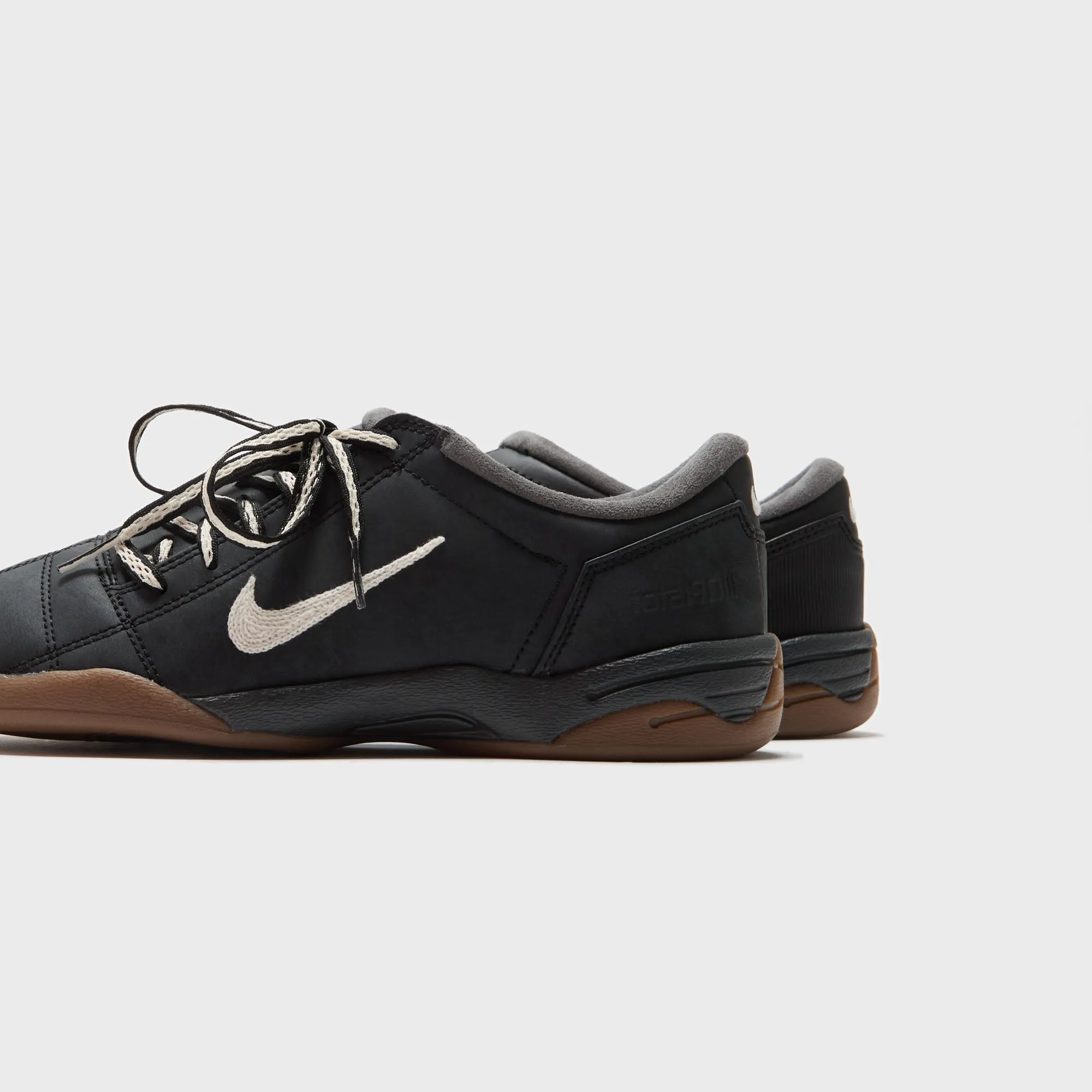 Flexible Upper Boost Comfort Nike WMNS T90 3 SP - Black / Coconut Milk / Gum Dark Brown / Anthracite