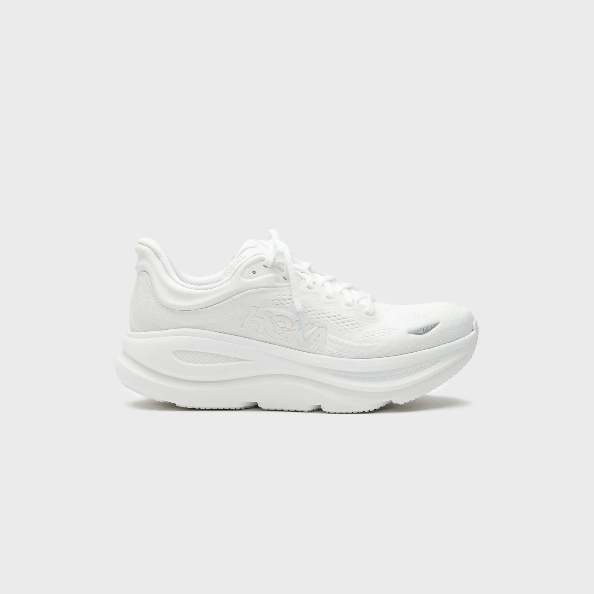 Outfit Neutral HOKA WMNS Bondi 9 - White