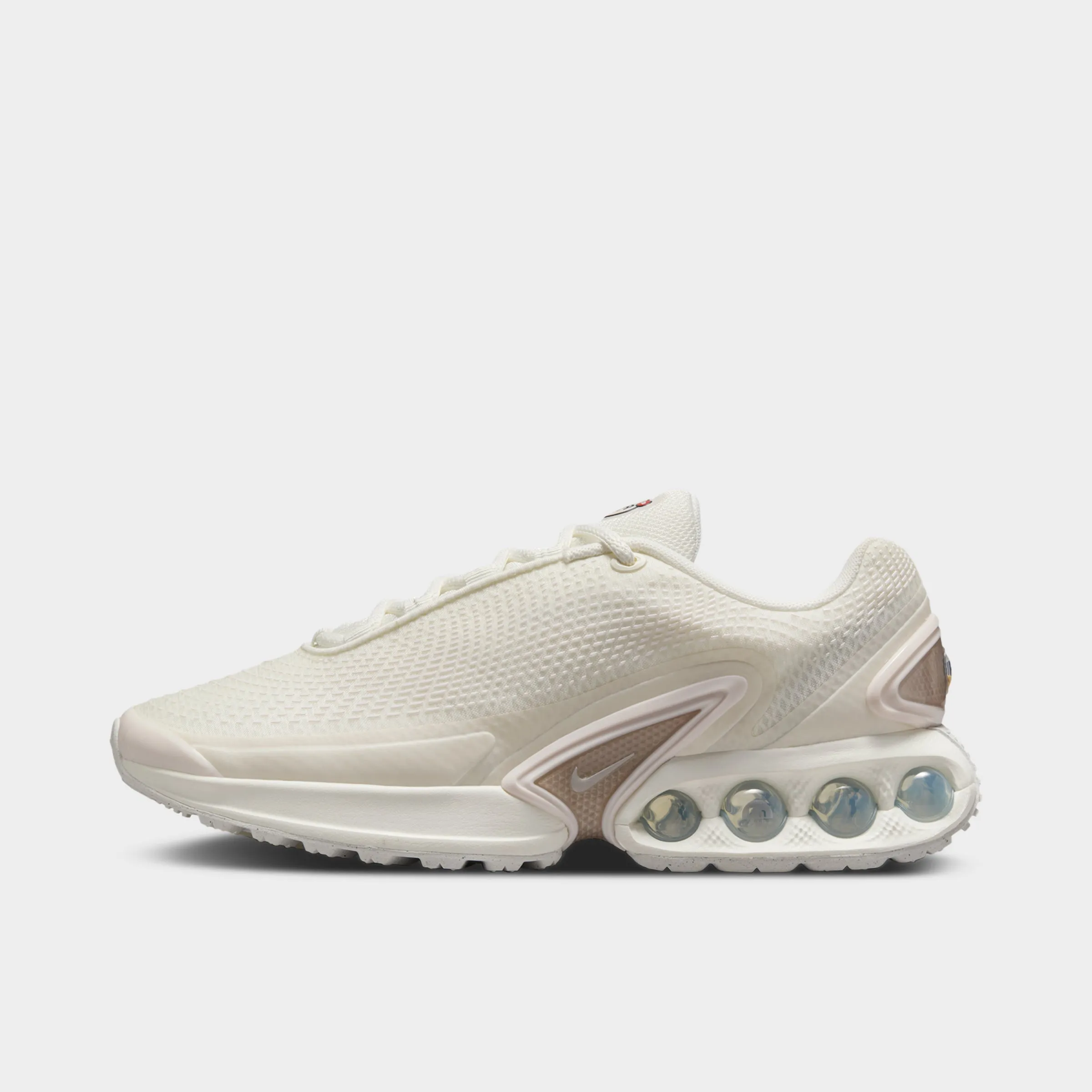 Unbeatable Traction Nike Women's Air Max DN SE Sail / Light Soft Pink - Fossil Stone