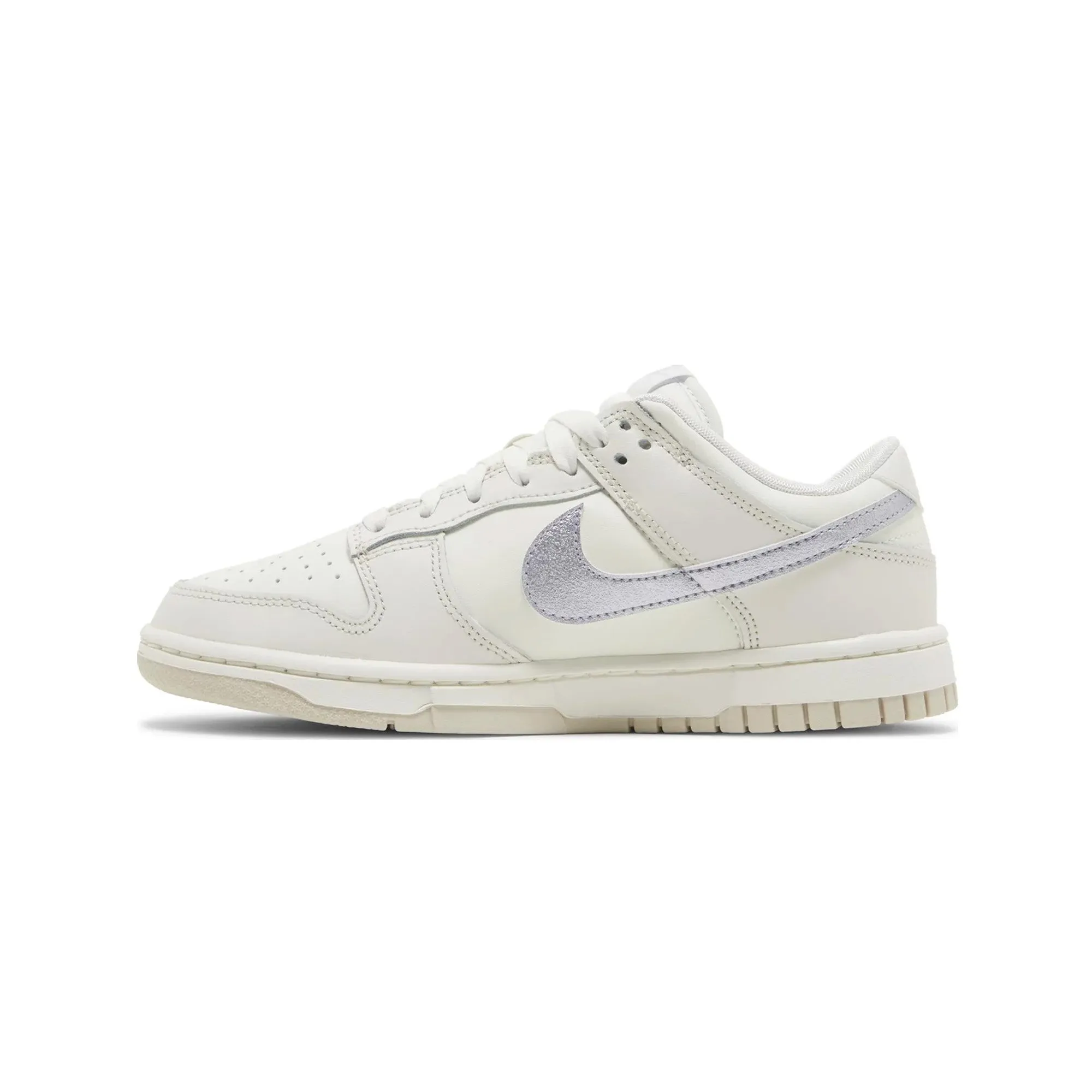 All-Round Wear Elevated Comfort Nike Dunk Low Essential 'Sail Oxygen Purple' Women's (2023)