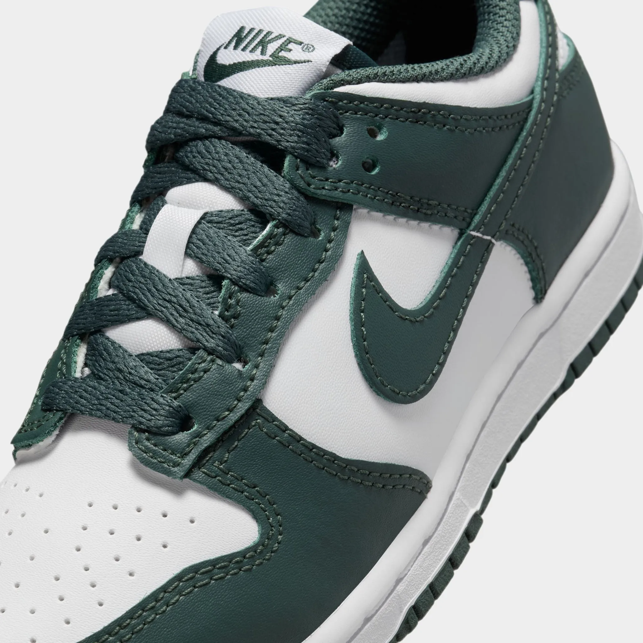 Run Control Street Utility Nike Dunk Low PS White / Vintage Green - White