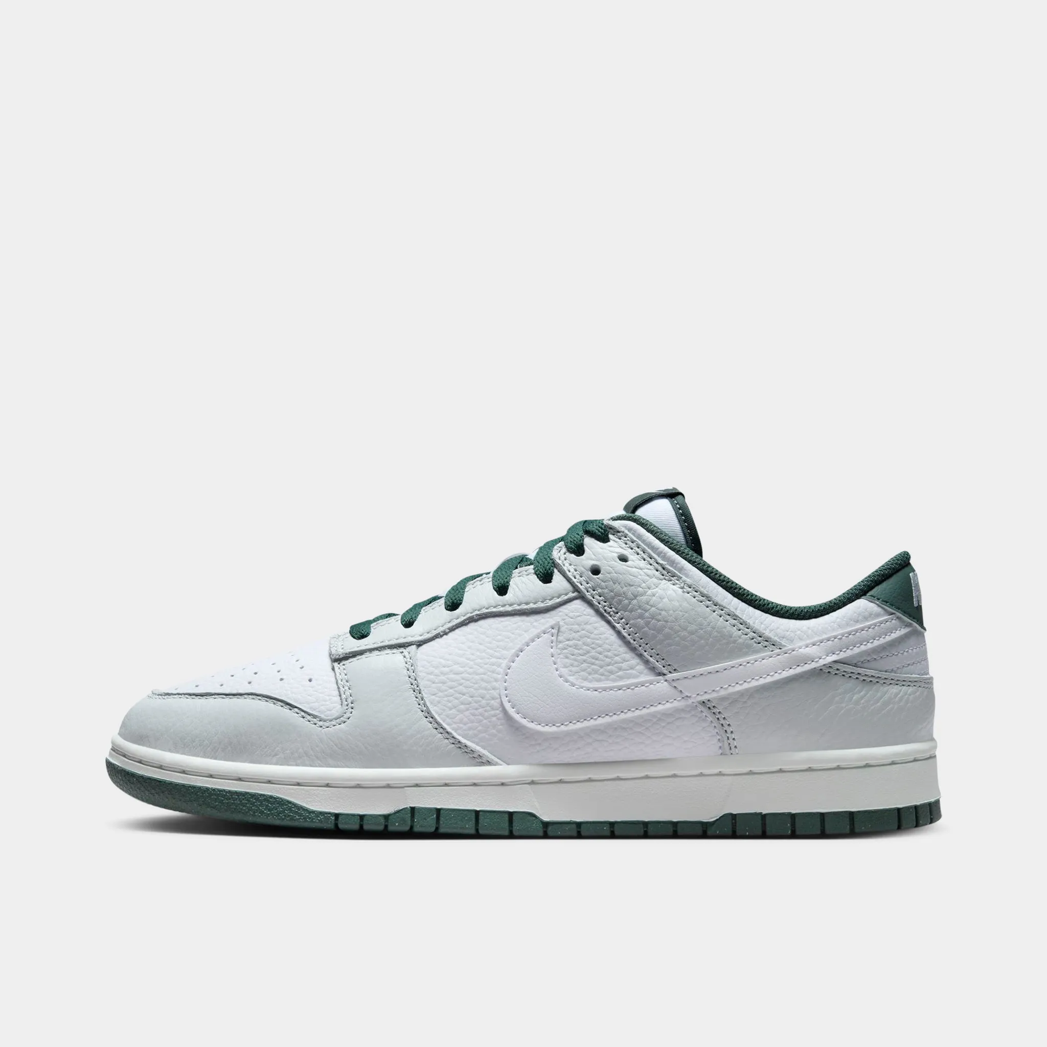 Nike Dunk Low Retro SE Photon Dust / White - Vintage Green Shock-absorbent flexibility