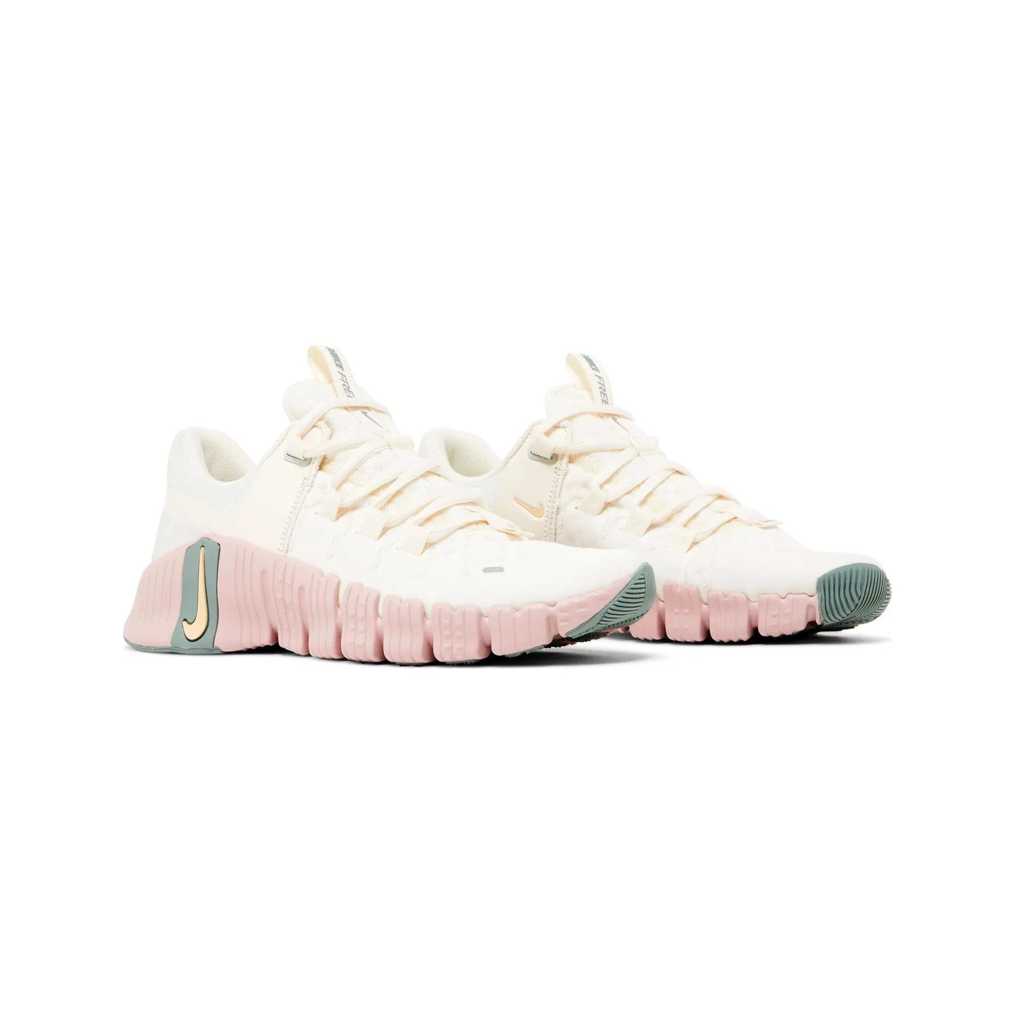 Outdoor Walking Fit Light Nike Free Metcon 5 'Pale Ivory Ice Peach' Women's (2023)