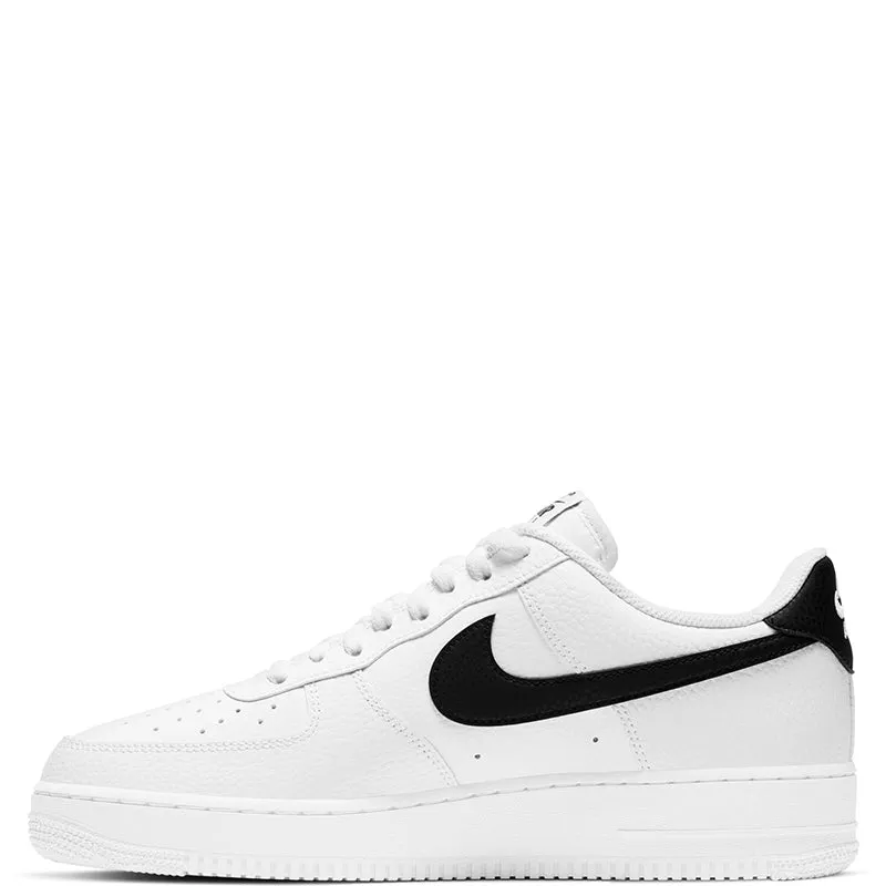 Nike Men's Air Force 1 '07 Clean Stitch Padded collar design