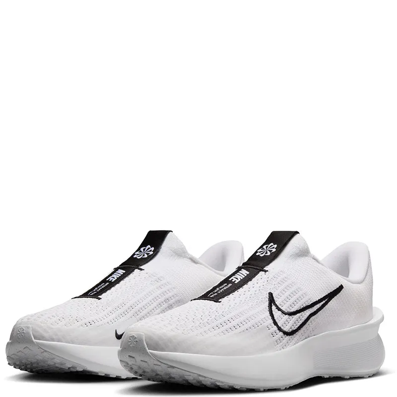Nike Men's Interact Run EasyOn Regular Fit