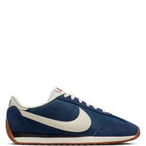 Nike Men's Pacific clean design