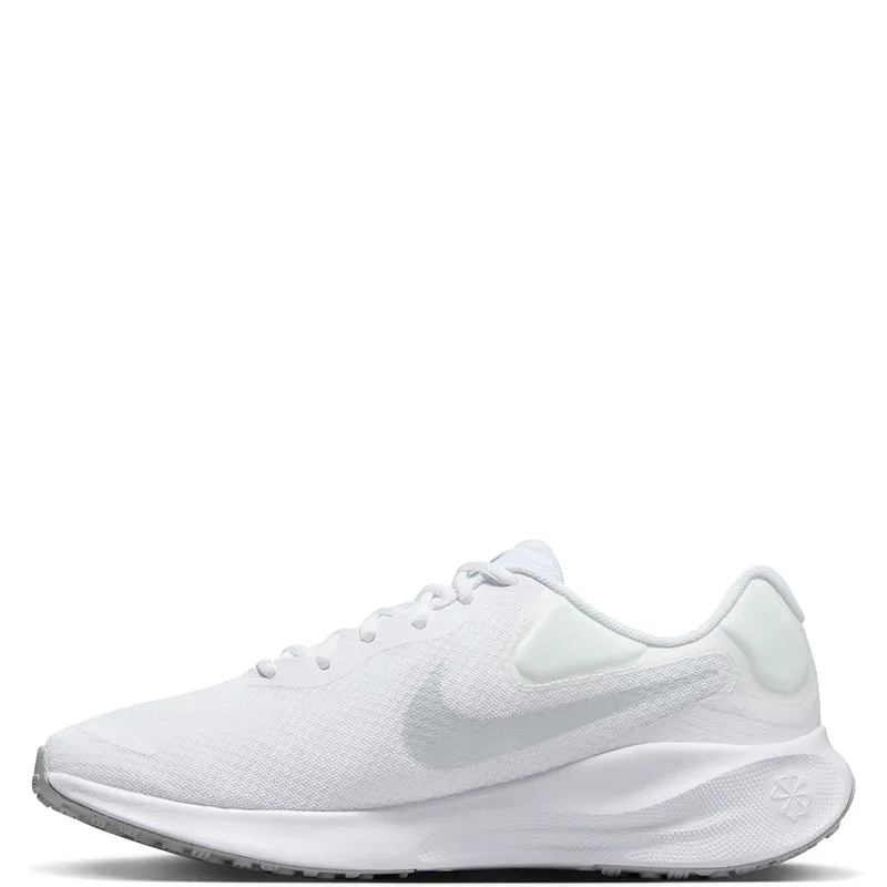 Shopping Look Non Marking Tread Nike Men's Revolution 7