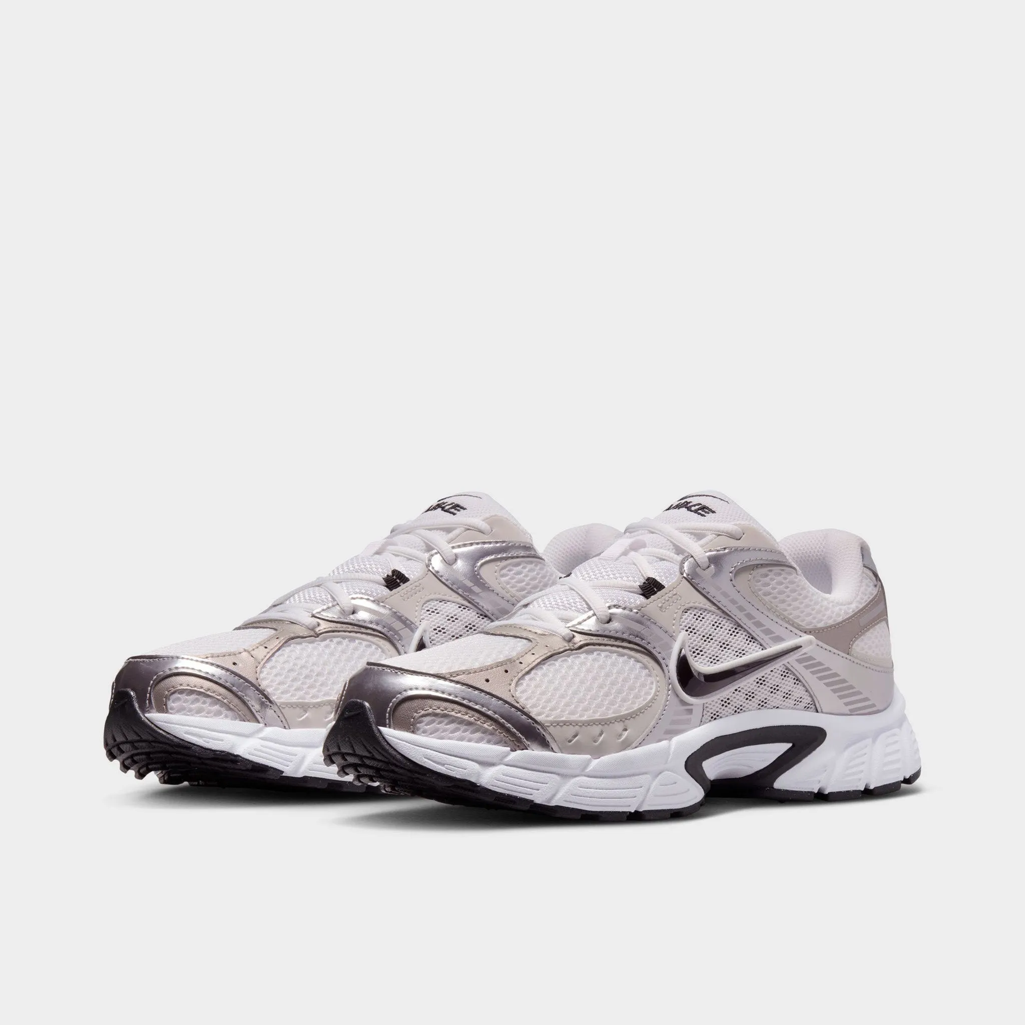 Nike V5 RNR White / Black Clean Fit Elastic Closure