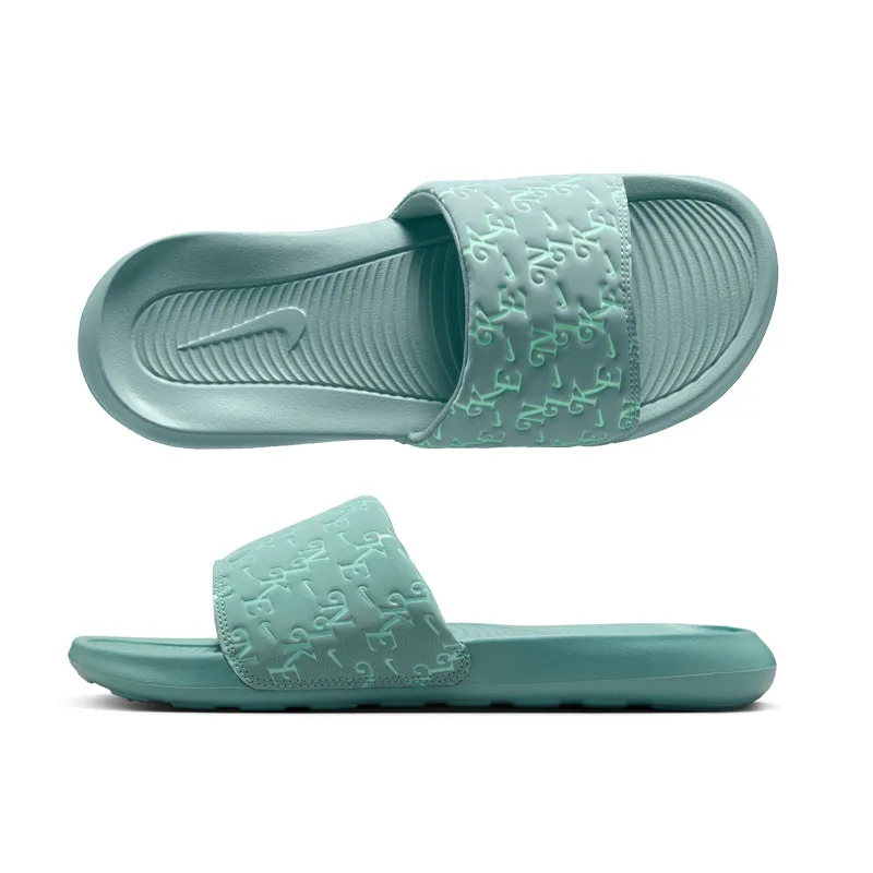 NIKE VICTORI ONE Comfortable Outsole Jogging Gear