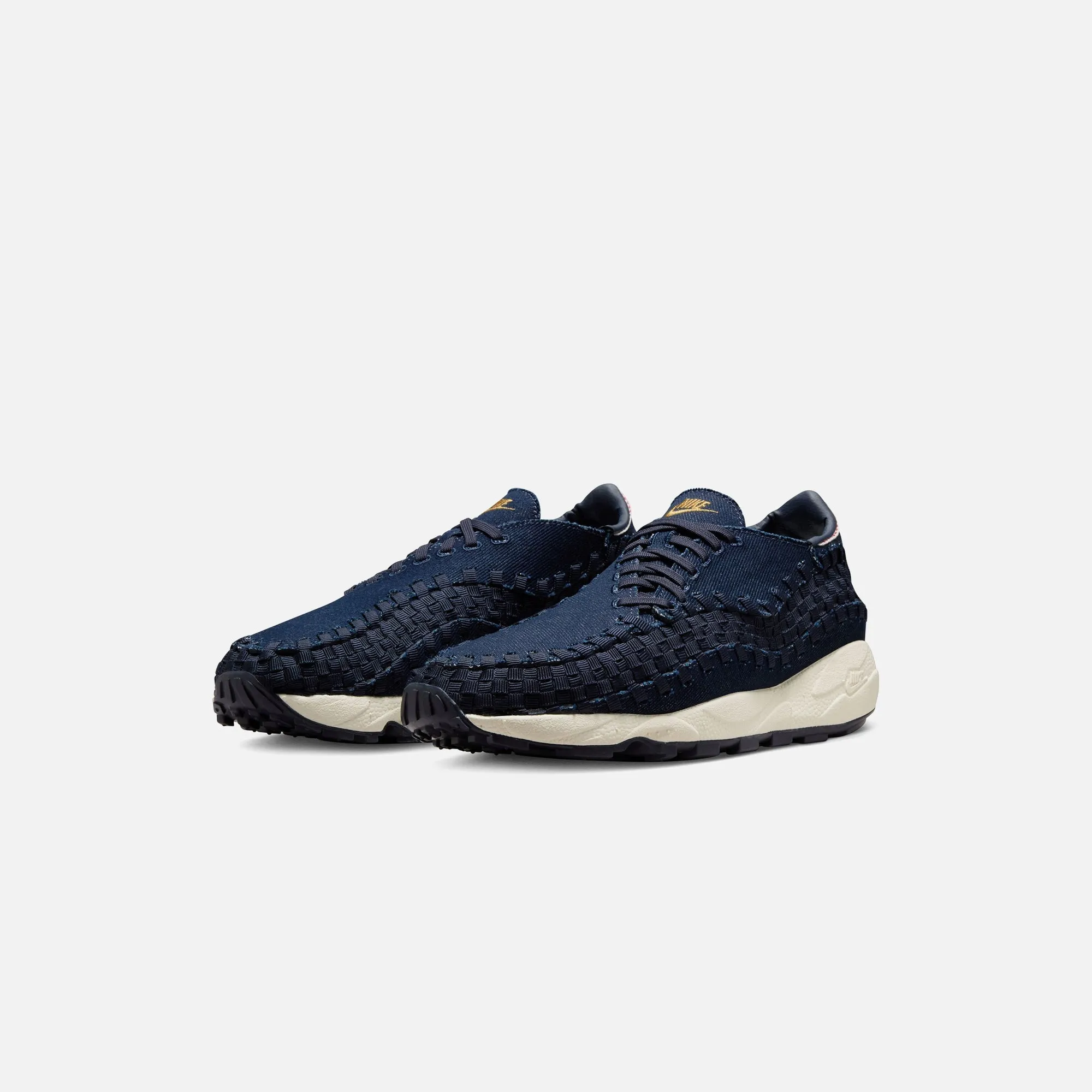 Midfoot Lock System All Day Comfort Padding Nike WMNS Air Footscape Woven - Denim / Wheat Gold / Obsidian / Coconut Milk